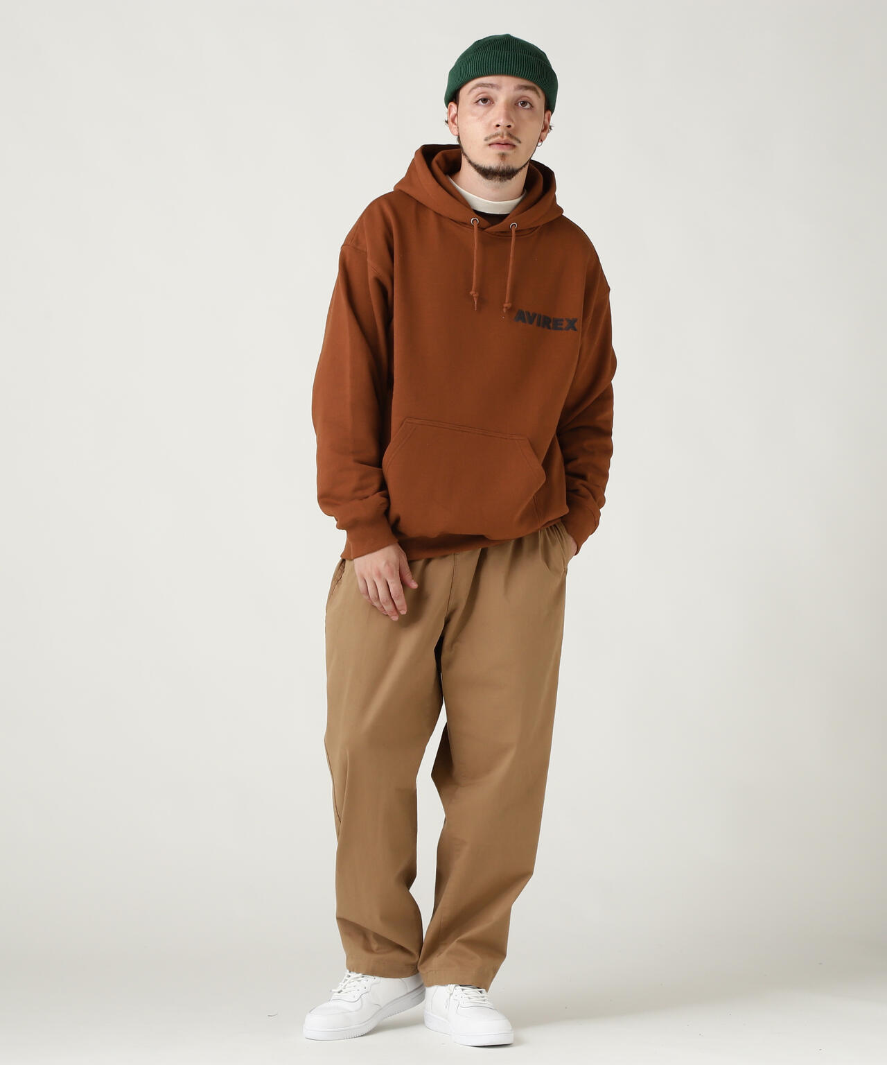 WEB限定》CAMOUFLAGE STAR &PINUP GIRL PULL OVER PARKA | AVIREX 