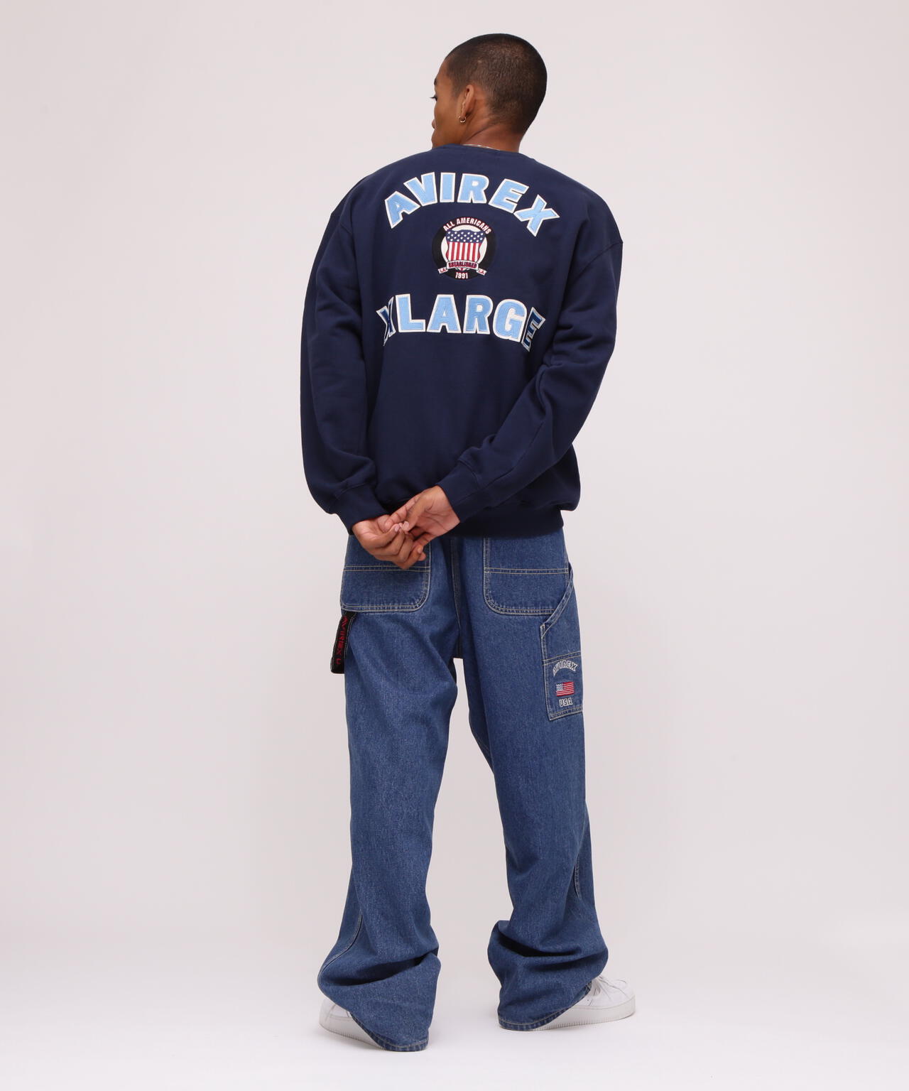 《AVIREX × XLARGE》CREWNECK VARSITY LOGO / クルーネック バーシティ ロゴ