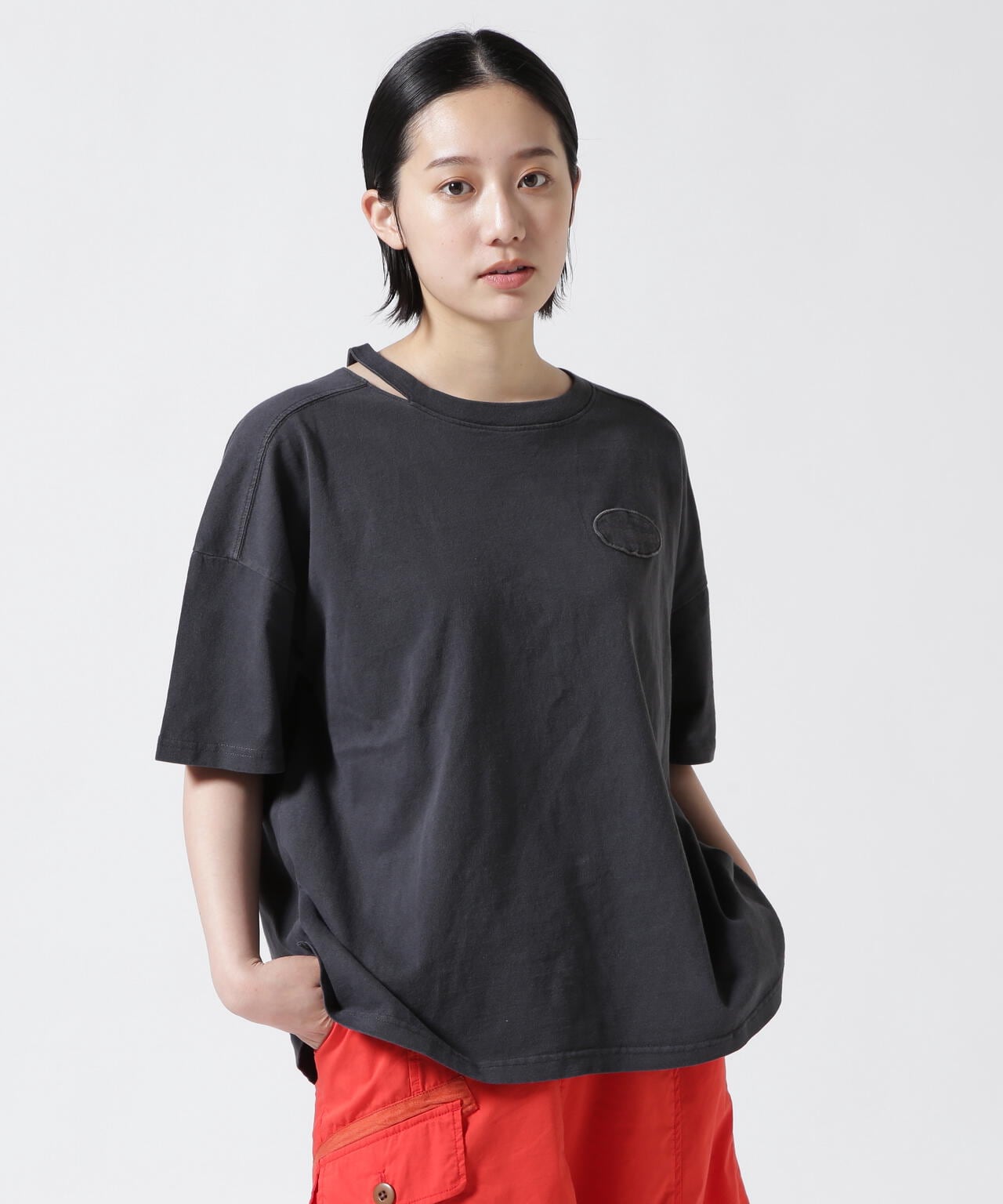 OPEN NECK T-SHIRT/ オープンネックTシャツ