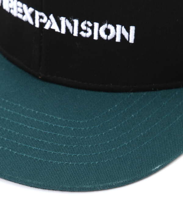 《AVIREX × EXPANSION》 FLAT VISOR CAP BLACK / フラット バイザー キャップ ブラック