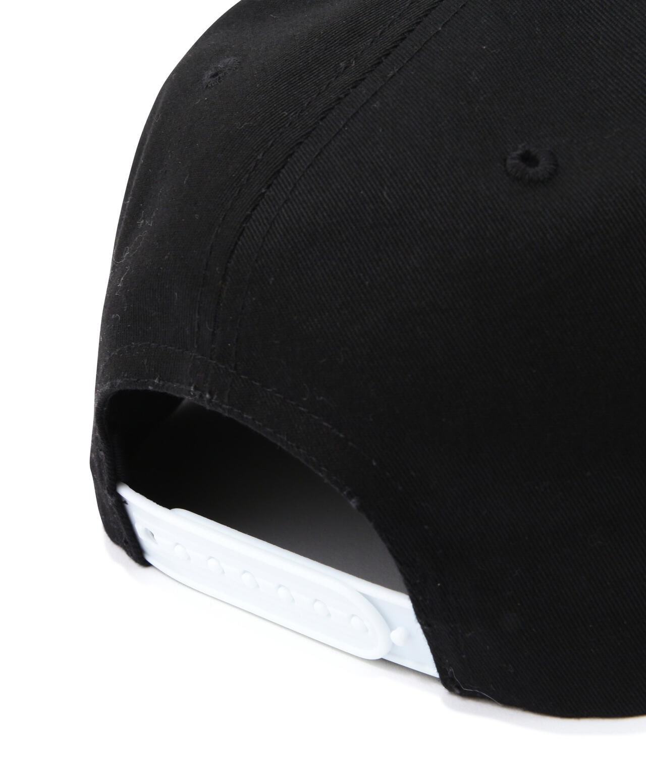 《AVIREX × EXPANSION》 FLAT VISOR CAP BLACK / フラット バイザー キャップ ブラック