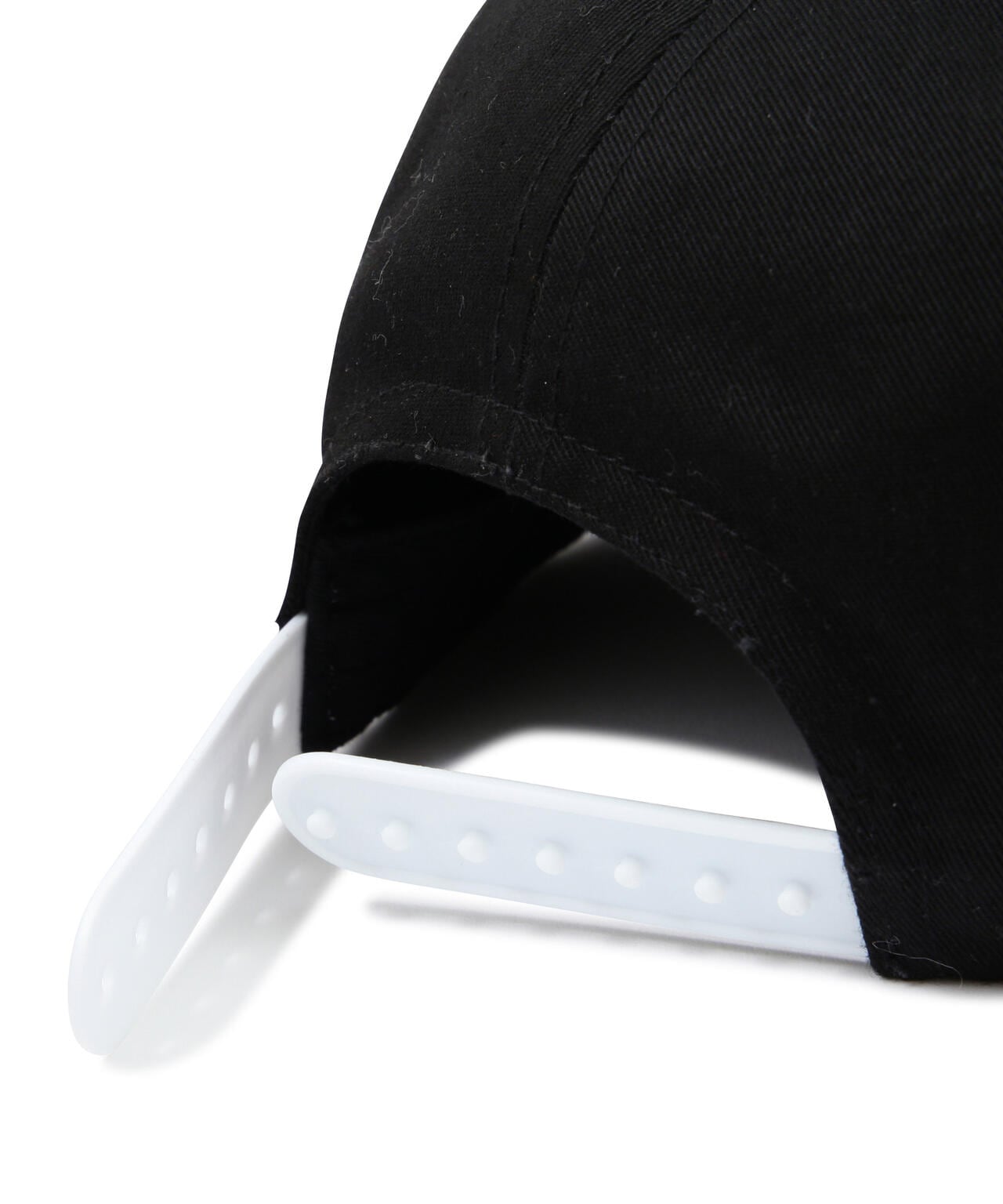 《AVIREX × EXPANSION》 FLAT VISOR CAP BLACK / フラット バイザー キャップ ブラック