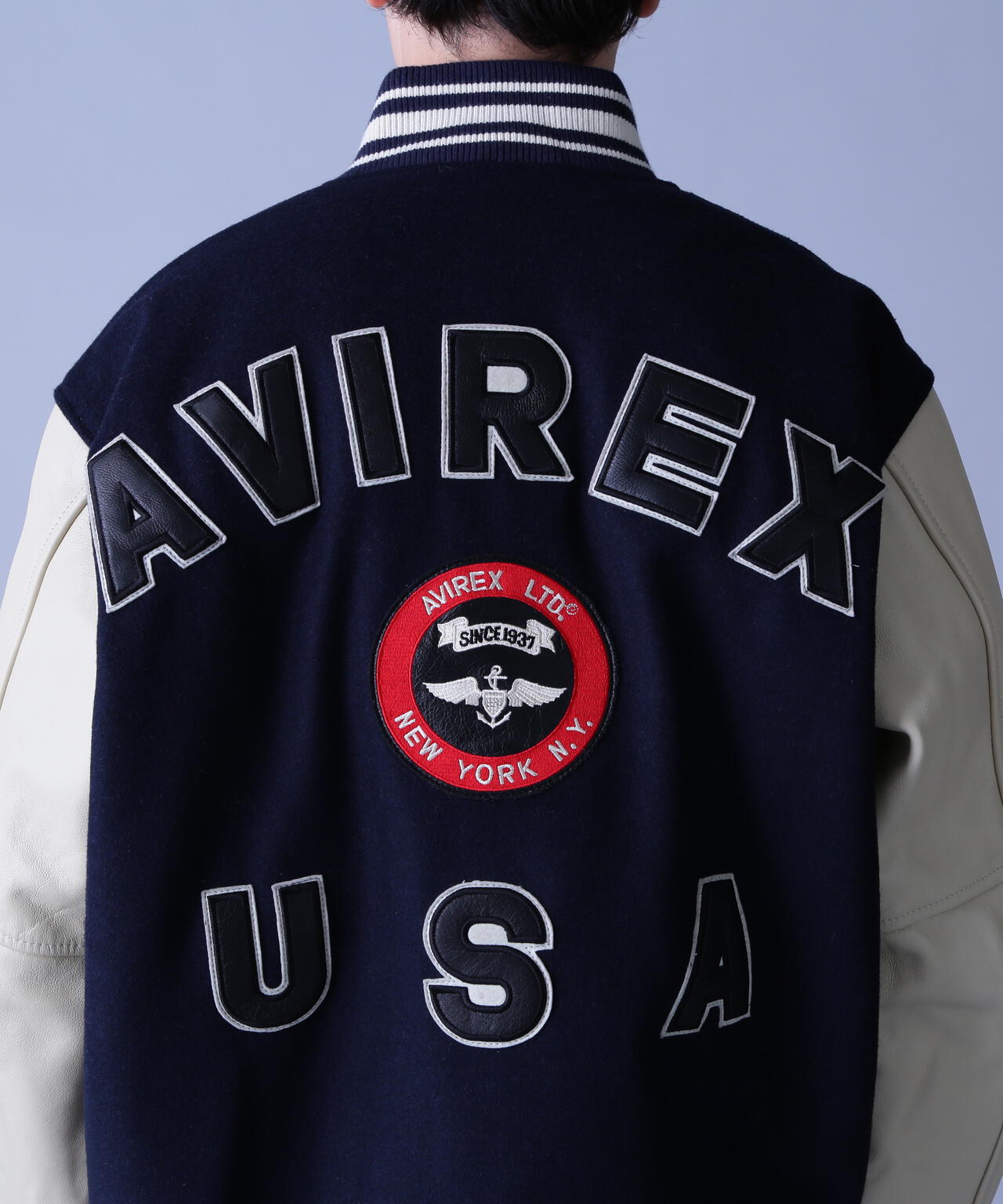 【希少】AVIREX バーシティ レザージャケット 背面ロゴ ブラック