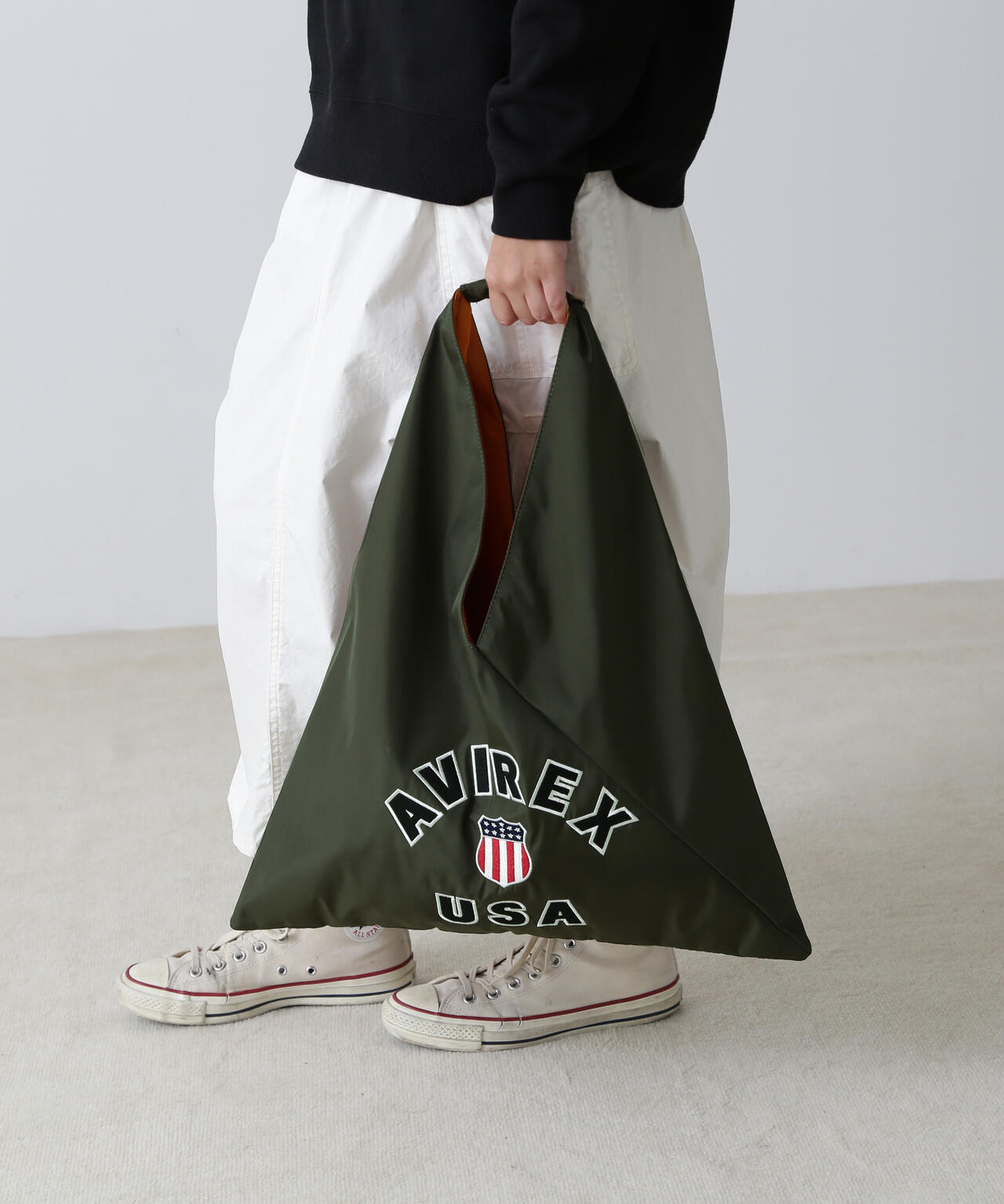 直営店限定》VARSITY NYLON BAG/ バーシティーナイロンバッグ | AVIREX 