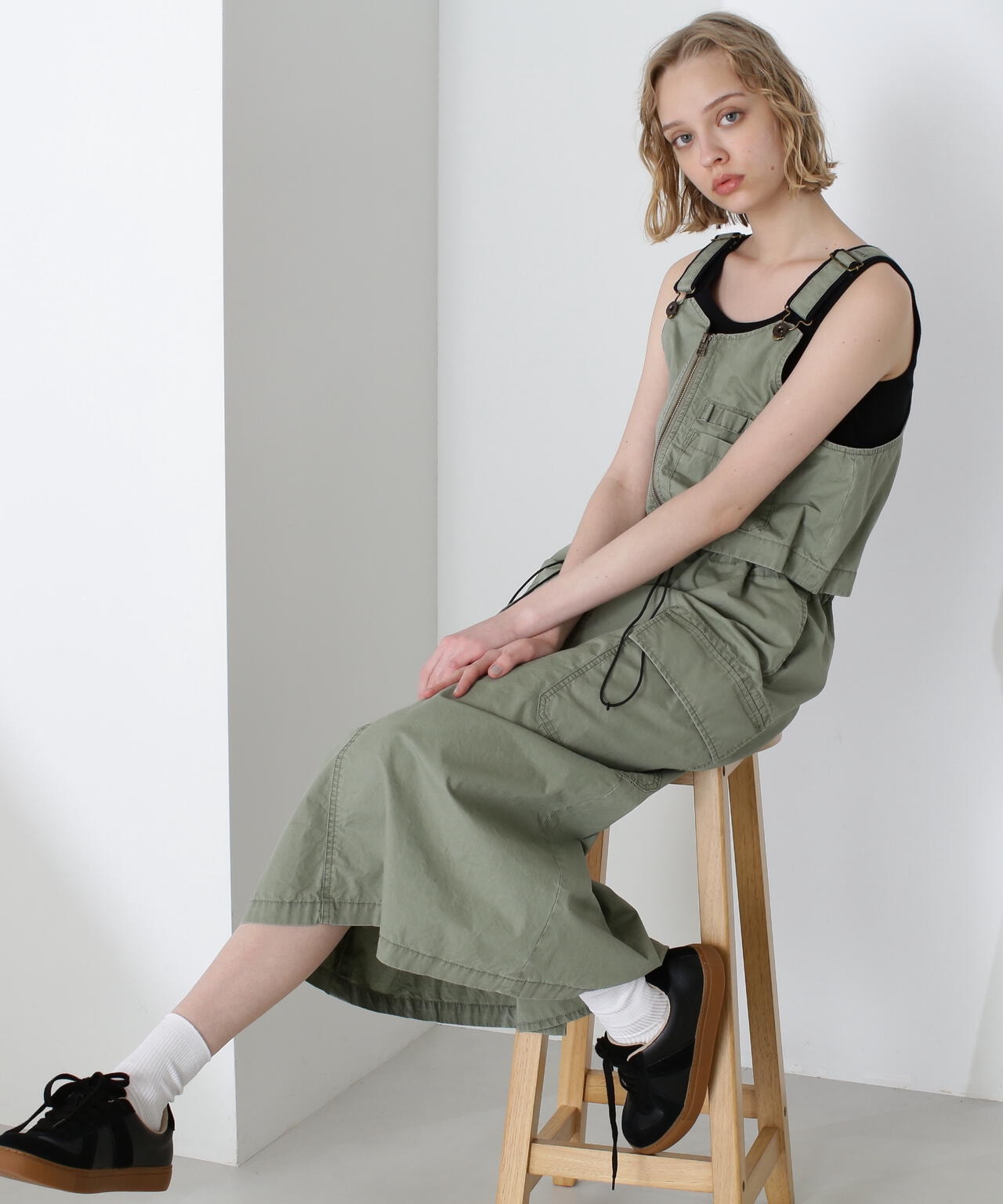 SEPARATE SKIRT＆VEST OVERALLS