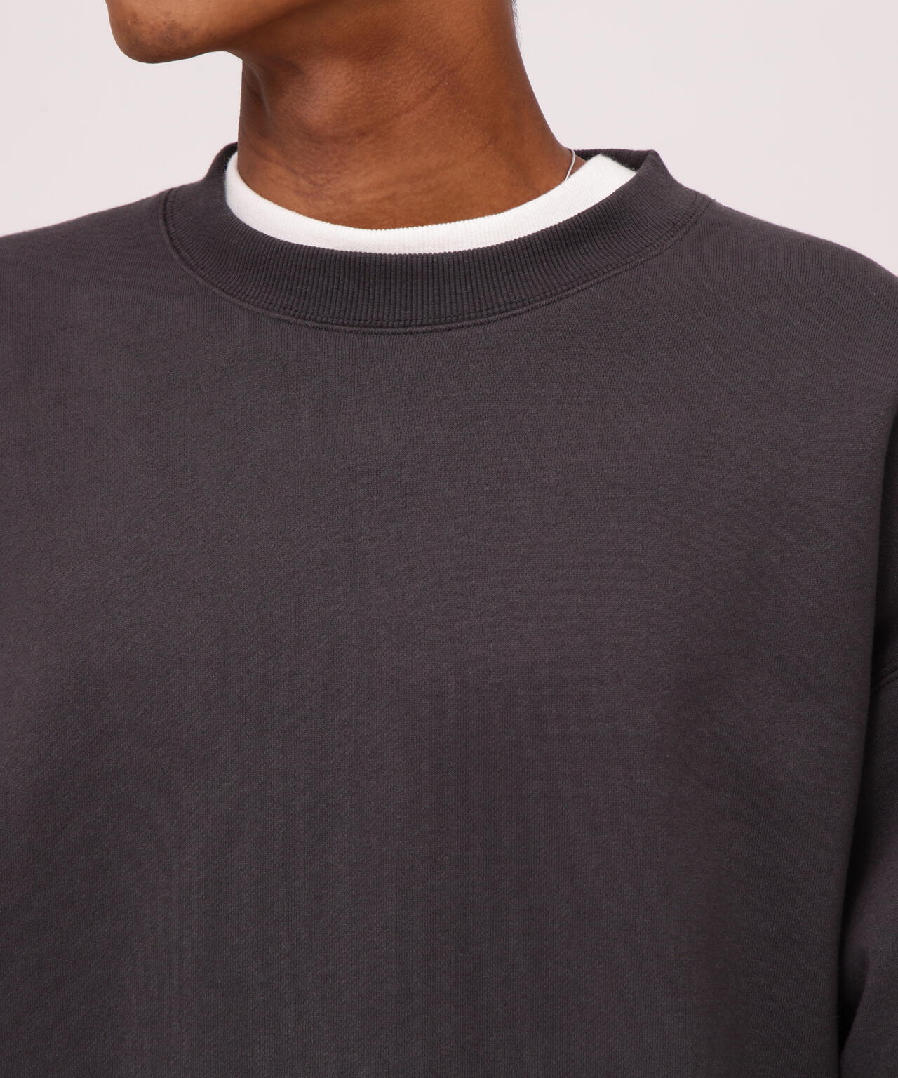 BAGGY FIT MIL. POCKET CREW NECK SWEAT