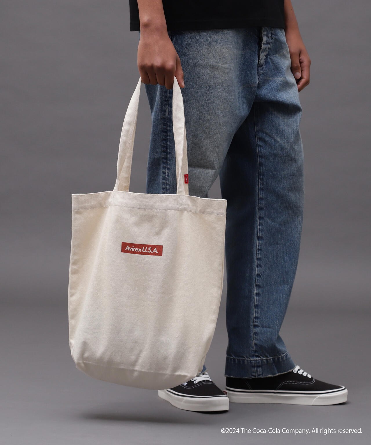 AVIREX / Coca-Cola 90s CHARACTER BAG