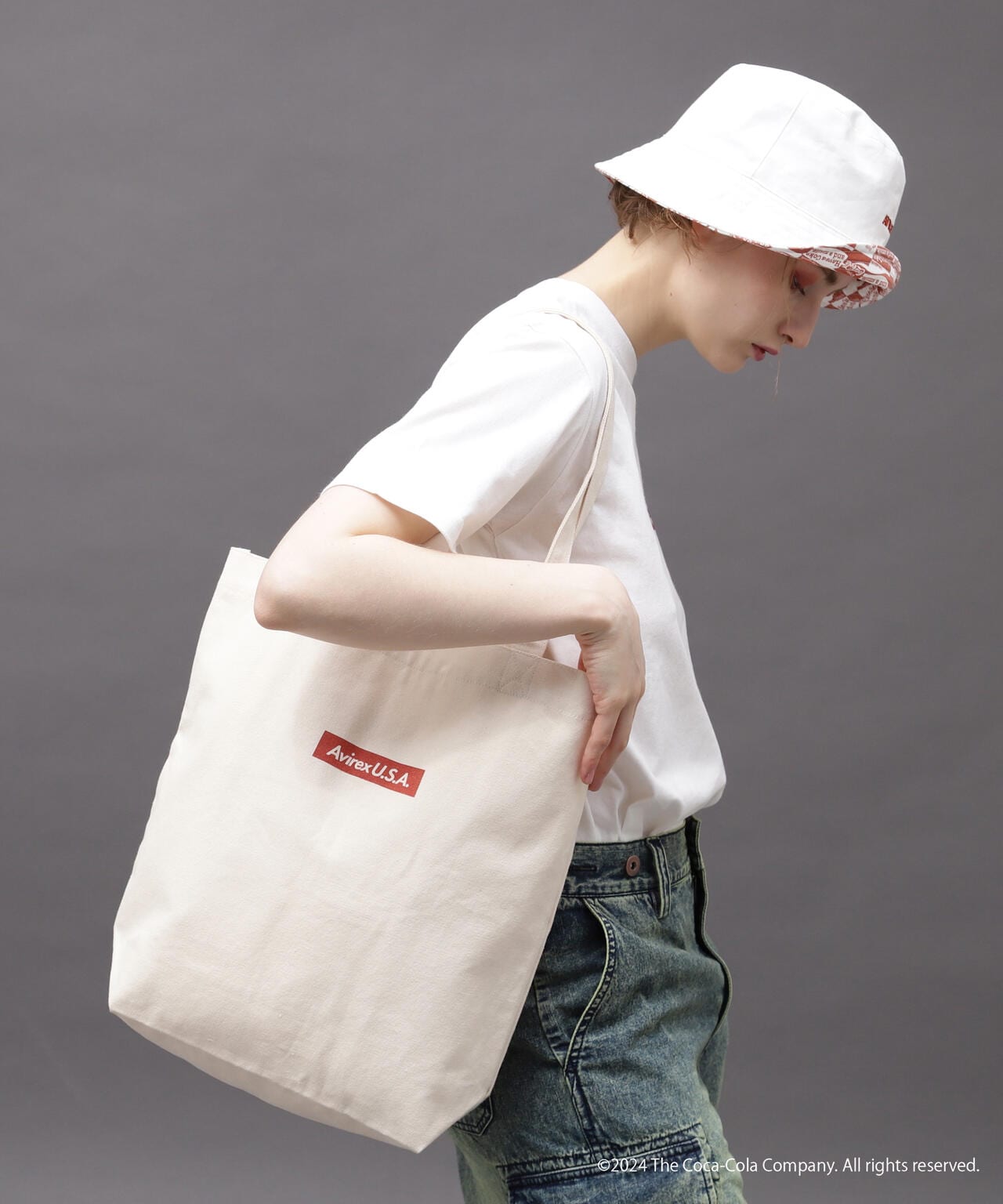 AVIREX / Coca-Cola 90s CHARACTER BAG