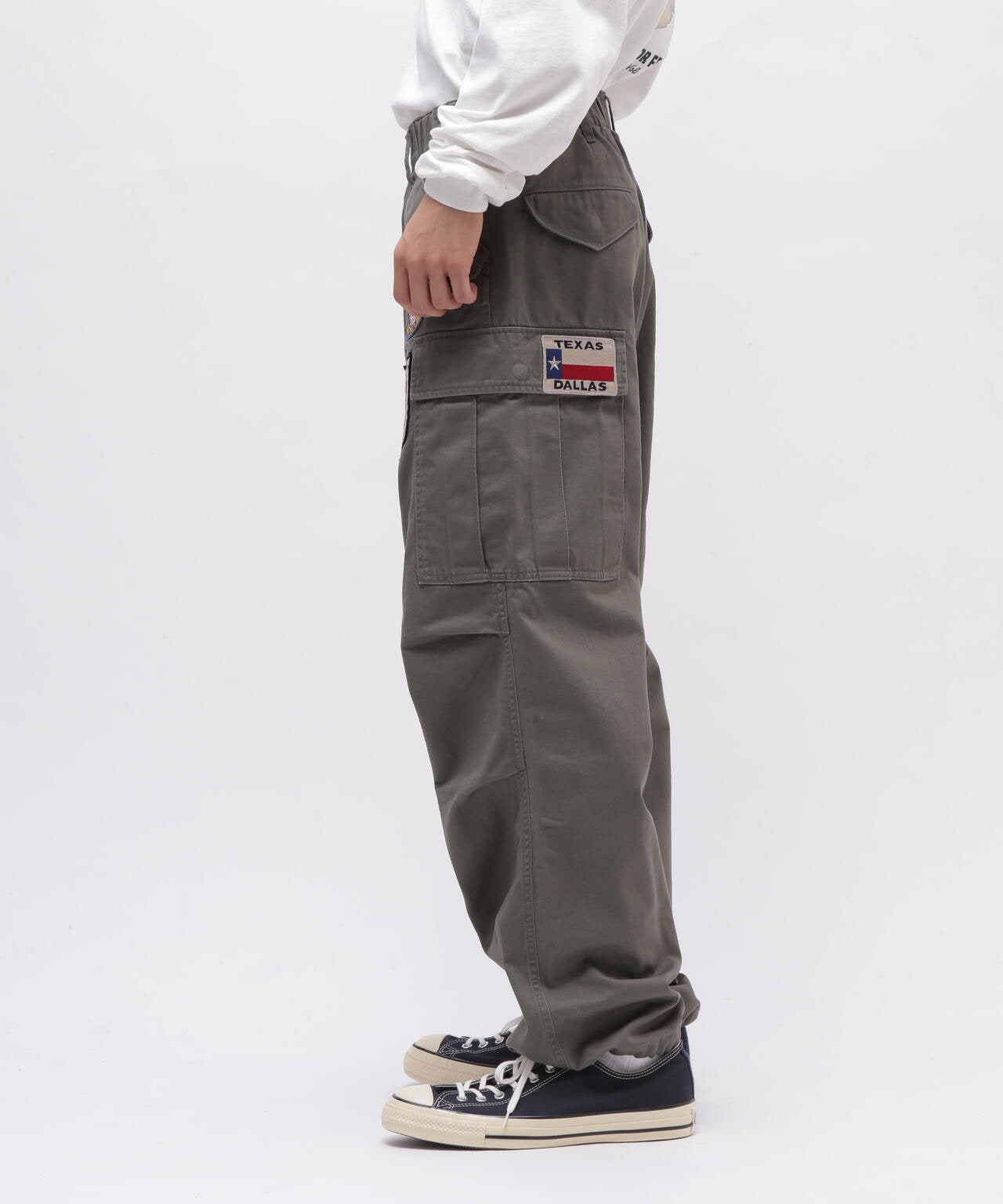 《直営店限定》TOP GUN WAPPEN CARGO PANTS / トップガン ワッペン カーゴパンツ / AVIREX 