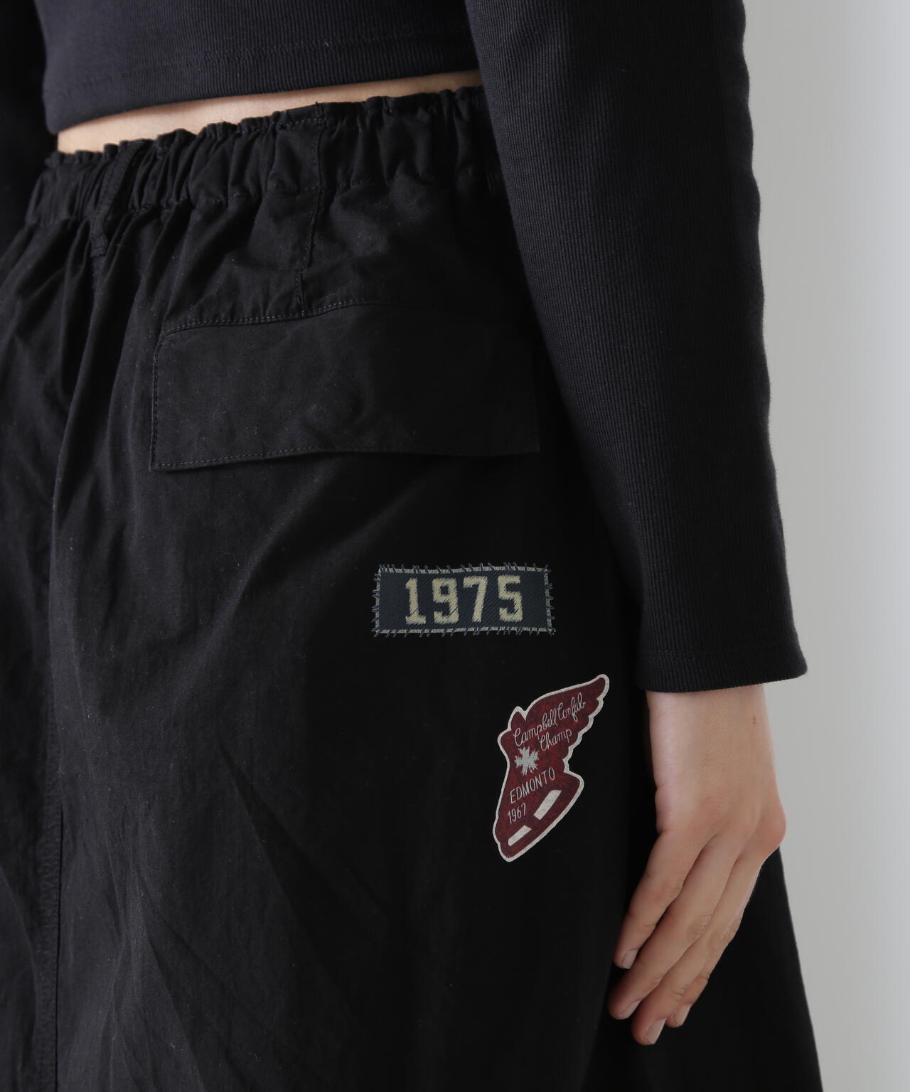 WAPPEN PRINT LONG SKIRT/ワッペンプリント ロングスカート