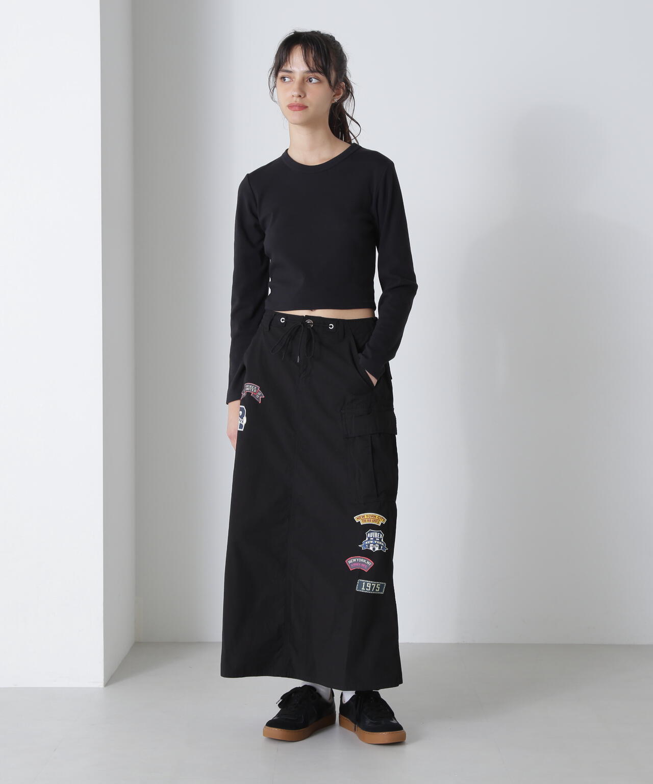 WAPPEN PRINT LONG SKIRT/ワッペンプリント ロングスカート