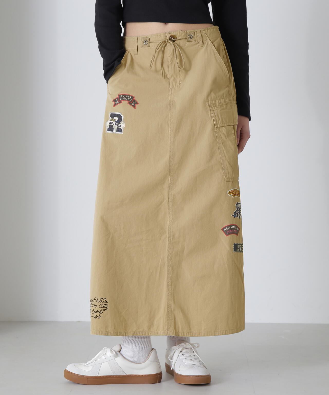 先行予約 6月中旬-6月下旬入荷予定】WAPPEN PRINT LONG SKIRT/ワッペン