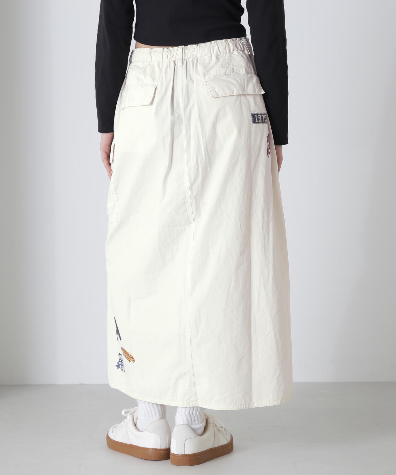 WAPPEN PRINT LONG SKIRT/ワッペンプリント ロングスカート