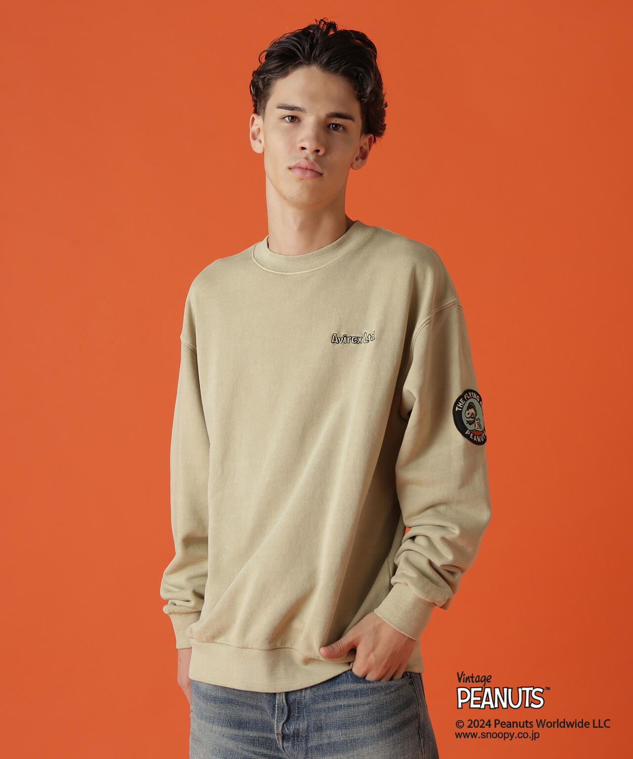 《AVIREX × PEANUTS》CREWNECK SWEAT "FLYING ACE" / クルーネック スウェット 