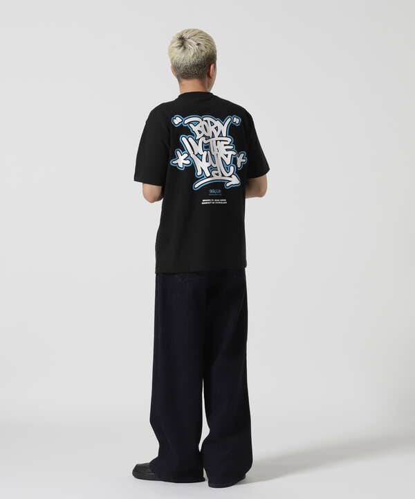 《直営店限定》GRAFFITI T-SHIRT "BORN IN THE NYC" / グラフィティ Tシャツ "ボーン イン ザ ニューヨ