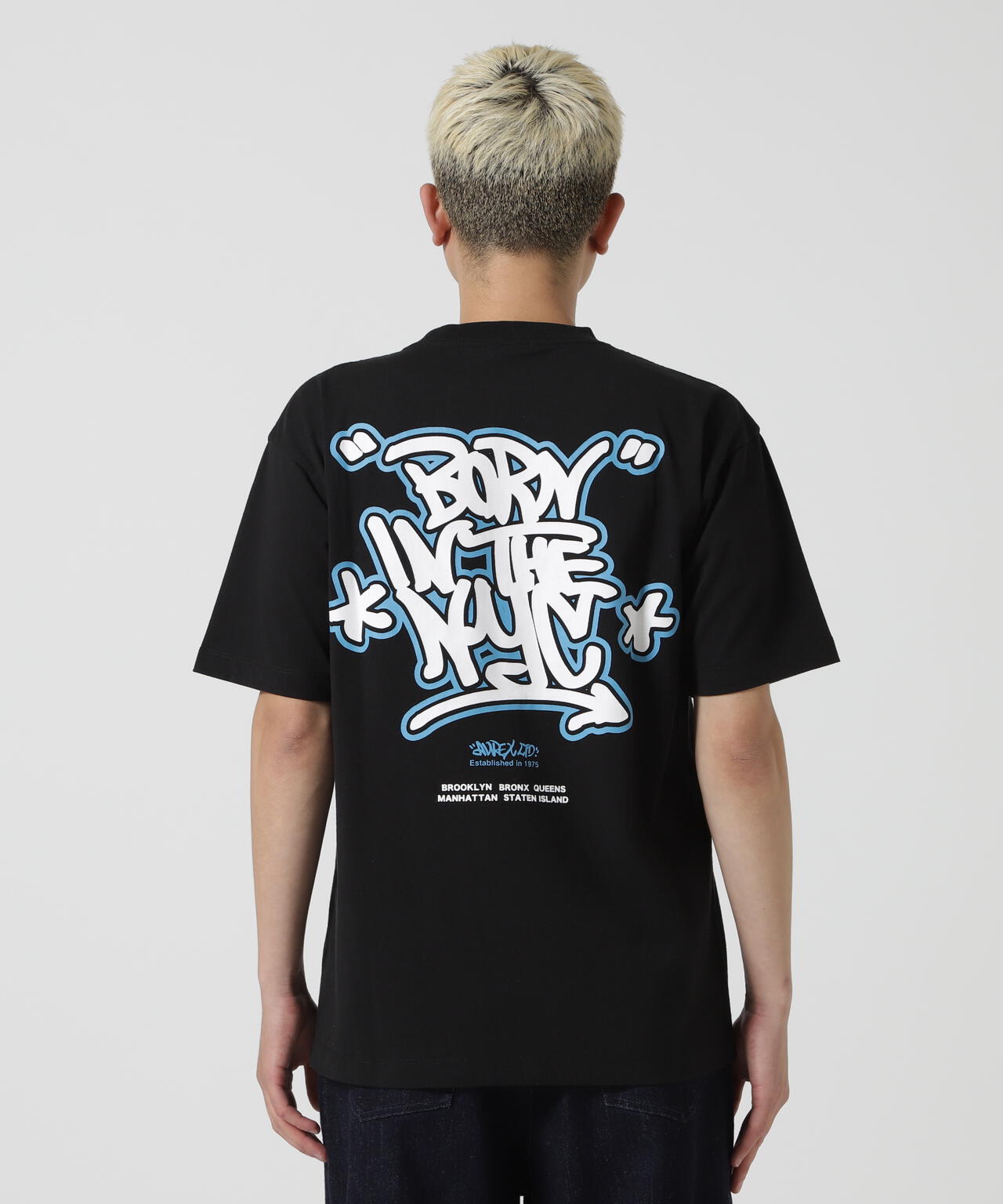 《直営店限定》GRAFFITI T-SHIRT "BORN IN THE NYC" / グラフィティ Tシャツ "ボーン イン ザ ニューヨ