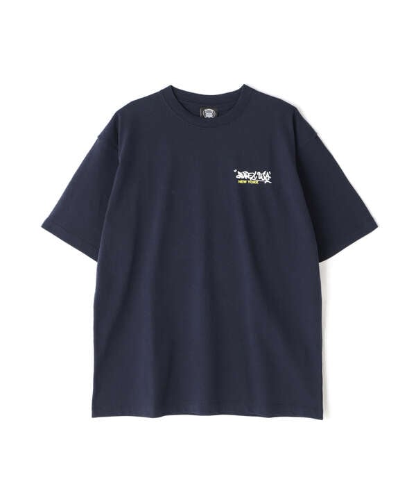 《直営店限定》GRAFFITI T-SHIRT "BORN IN THE NYC" / グラフィティ Tシャツ "ボーン イン ザ ニューヨ