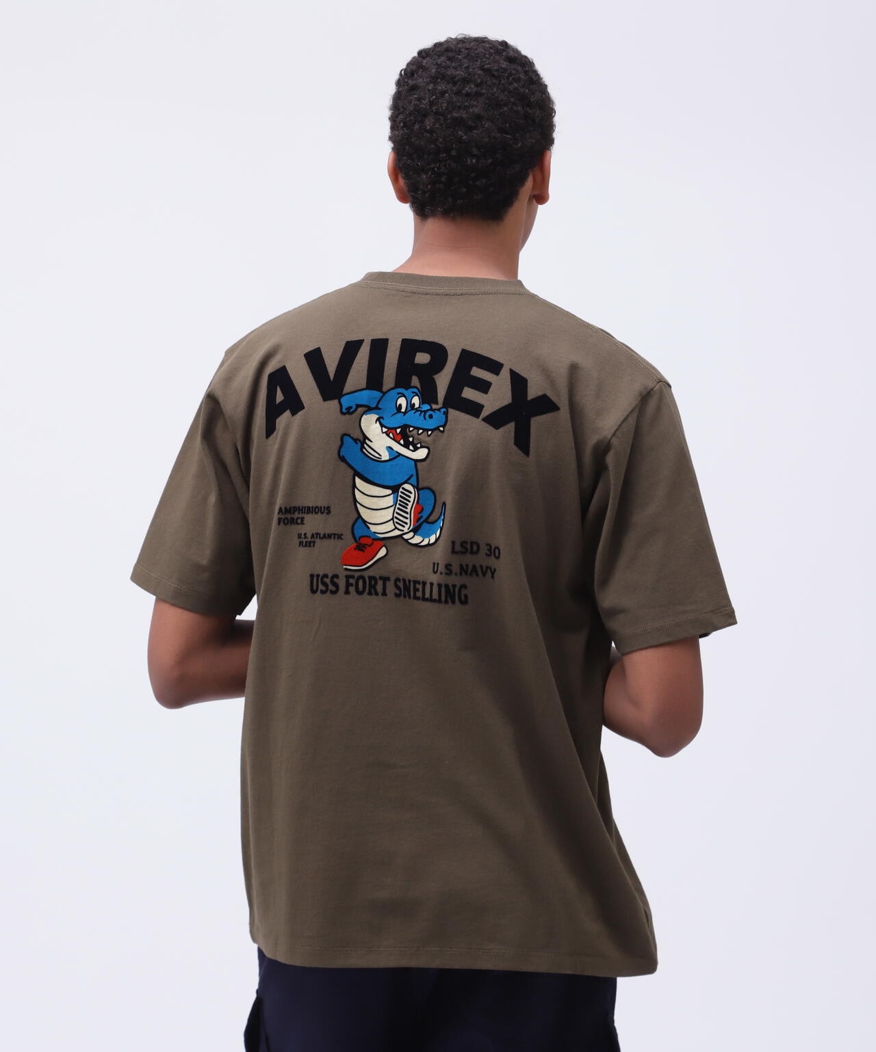 WEB&DEPOT限定》USS FORT SNELLING T-SHIRT / USS フォートスネリング Tシャツ / AVIREX / |  AVIREX ( アヴィレックス ) | US ONLINE STORE（US オンラインストア）