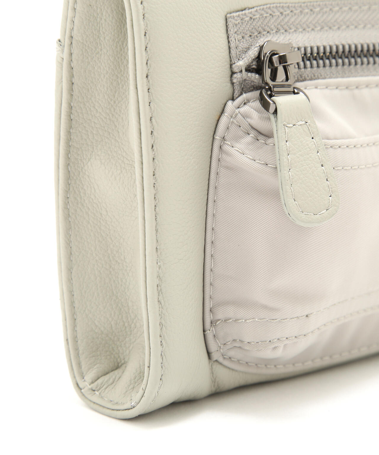 直営店限定】LEATHER CHAIN SHOULDER BAG/レザーチェーンショルダー 