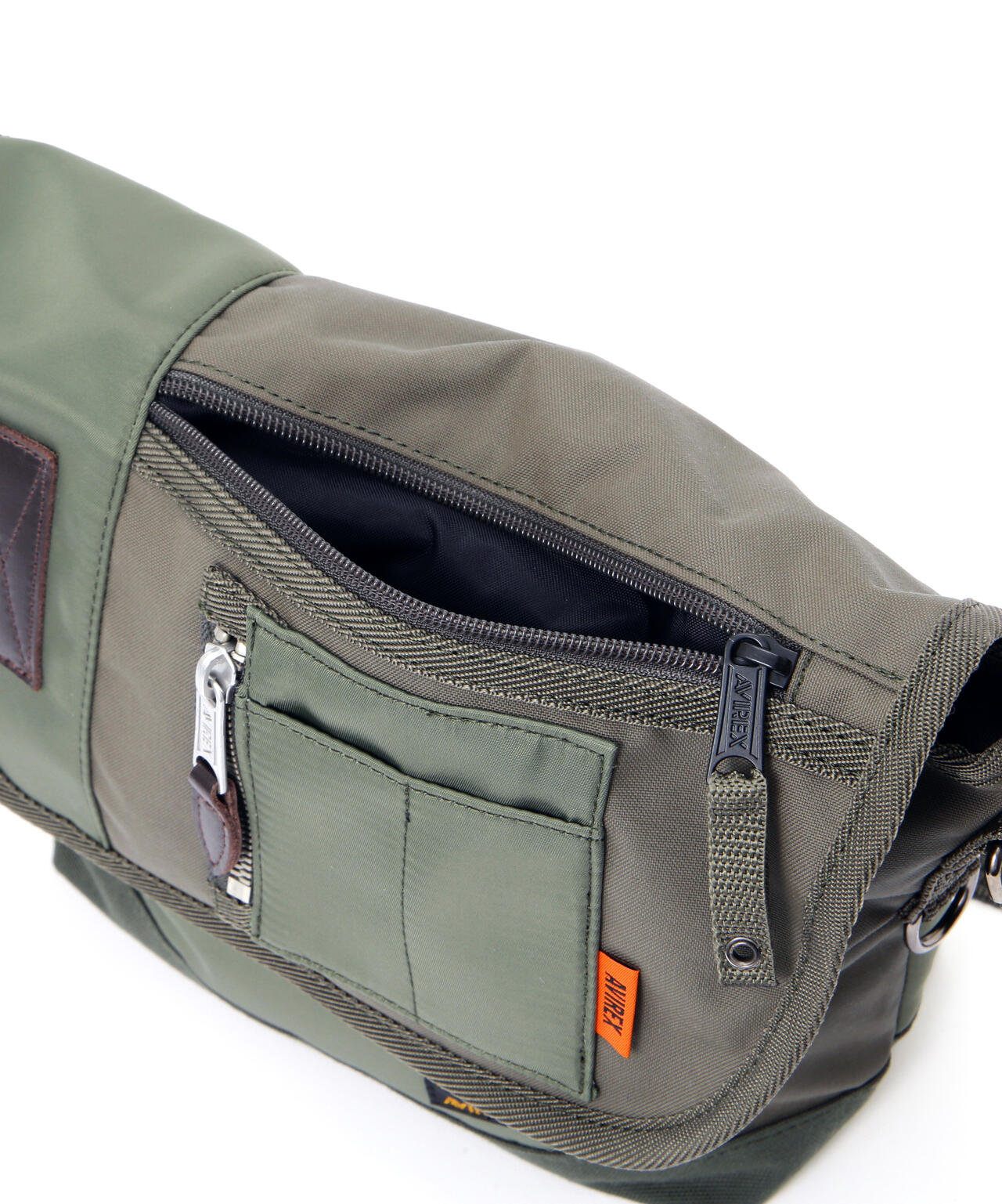 先行予約 9月中旬-9月下旬入荷予定】LIMITED EAGLE MINI SHOULDER BAG 