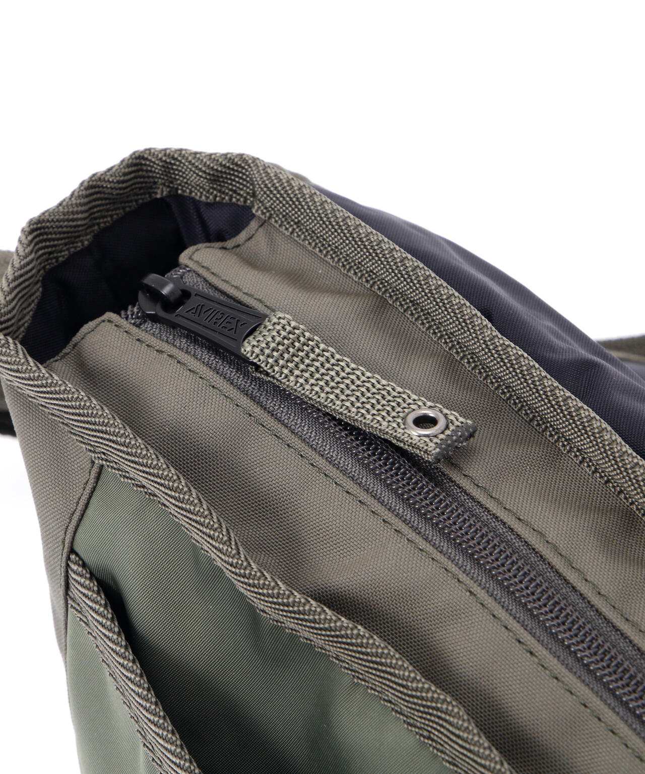 先行予約 9月中旬-9月下旬入荷予定】LIMITED EAGLE MINI SHOULDER BAG 