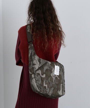 《限定》BONDING QUILTING SHOULDER BAG/キルティングショルダーバッグ