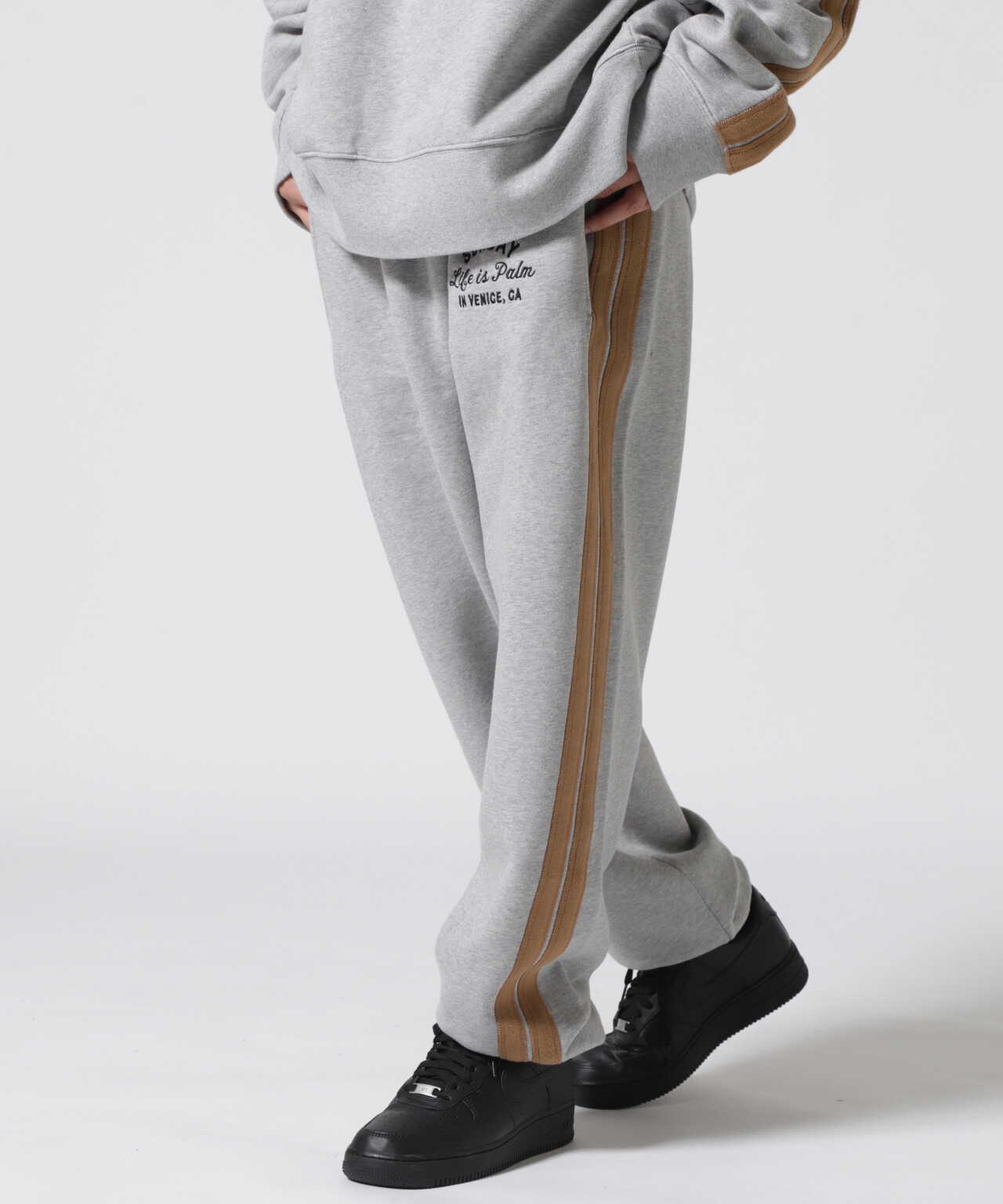 PalmAngels/パームエンジェルス/SUNDAY SWEATPANTS/スウェットパンツ | LHP ( エルエイチピー ) | US  ONLINE STORE（US オンラインストア）