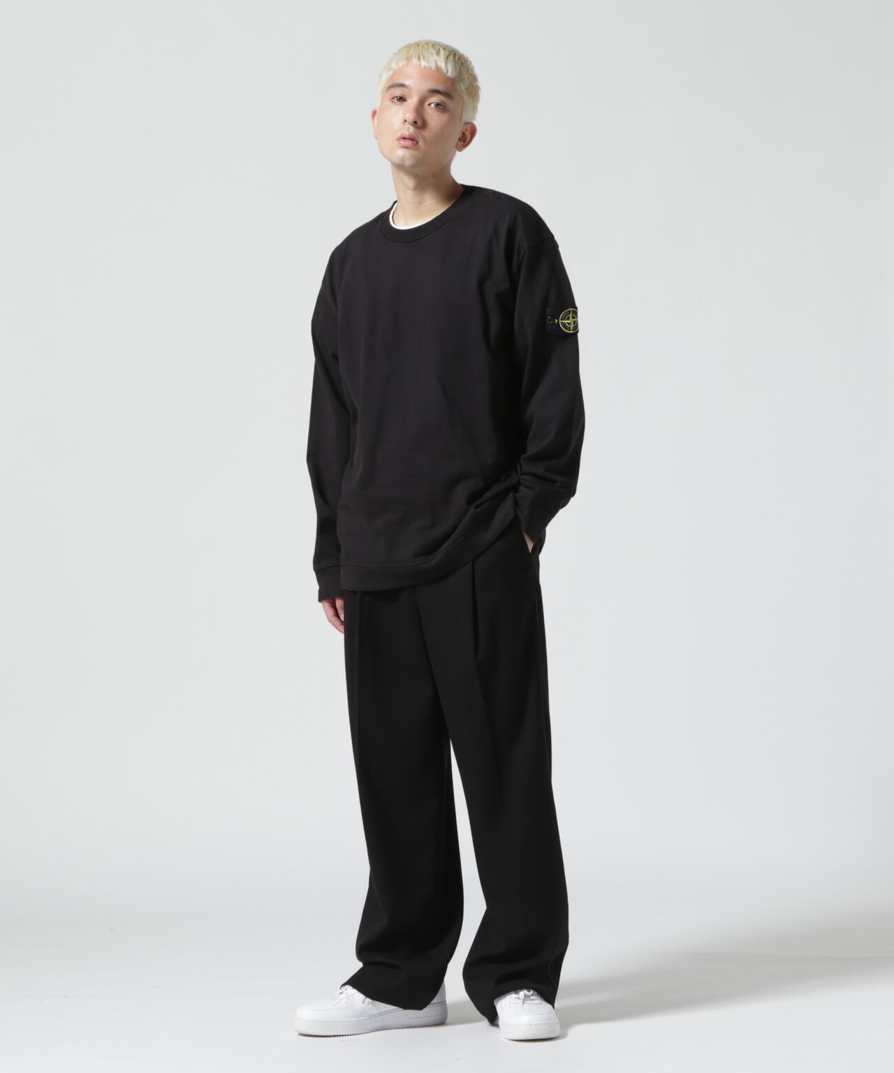 STONE ISLAND ストーンアイランド　スウェット