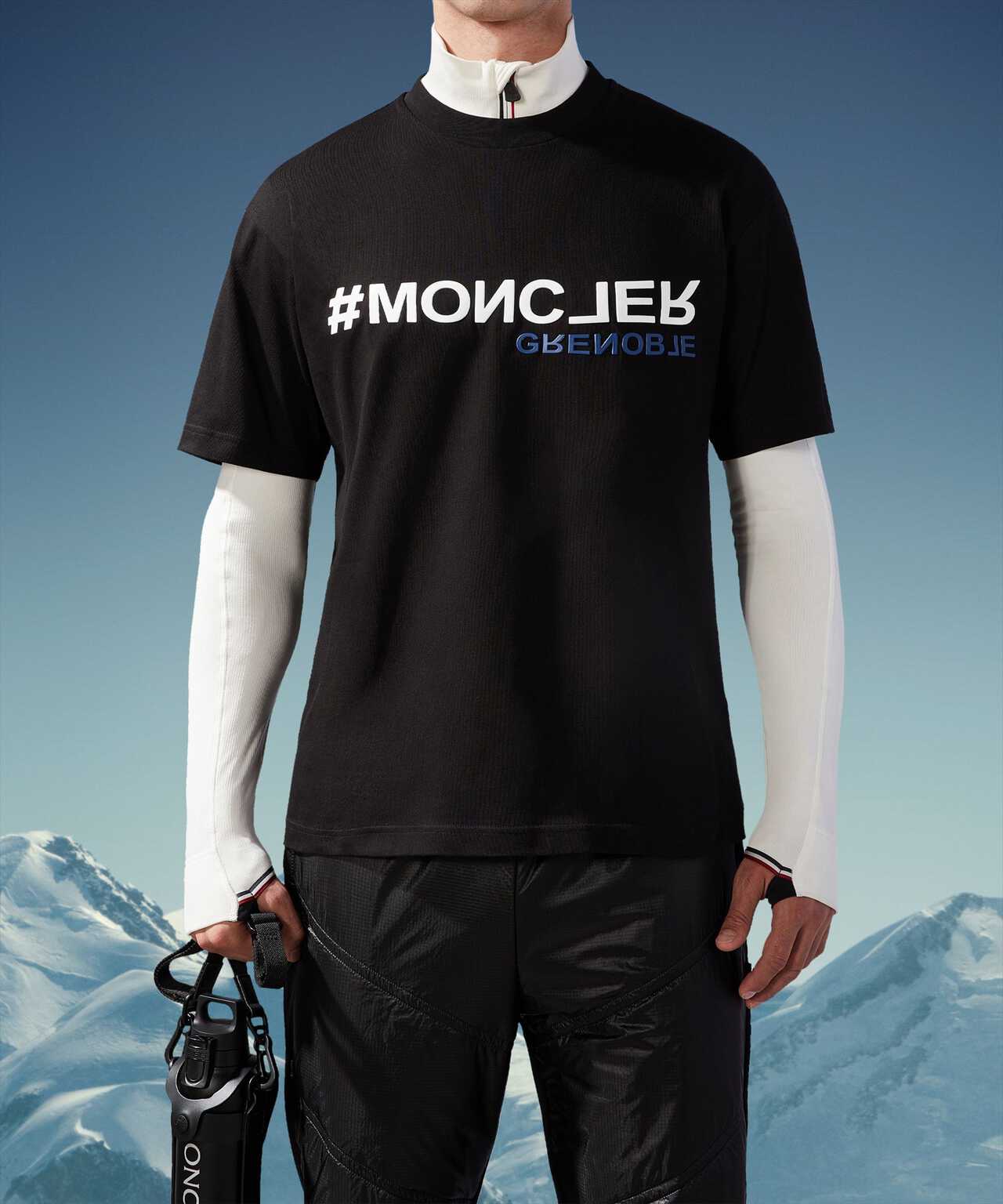 最終値下げ】 Moncler Grenoble モンクレール Tシャツ