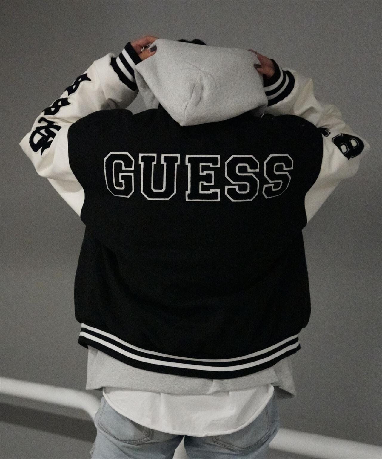 GUESS/ゲス/別注 ワッペンロゴスタジャン | LHP ( エルエイチピー ) | US ONLINE STORE（US オンラインストア）