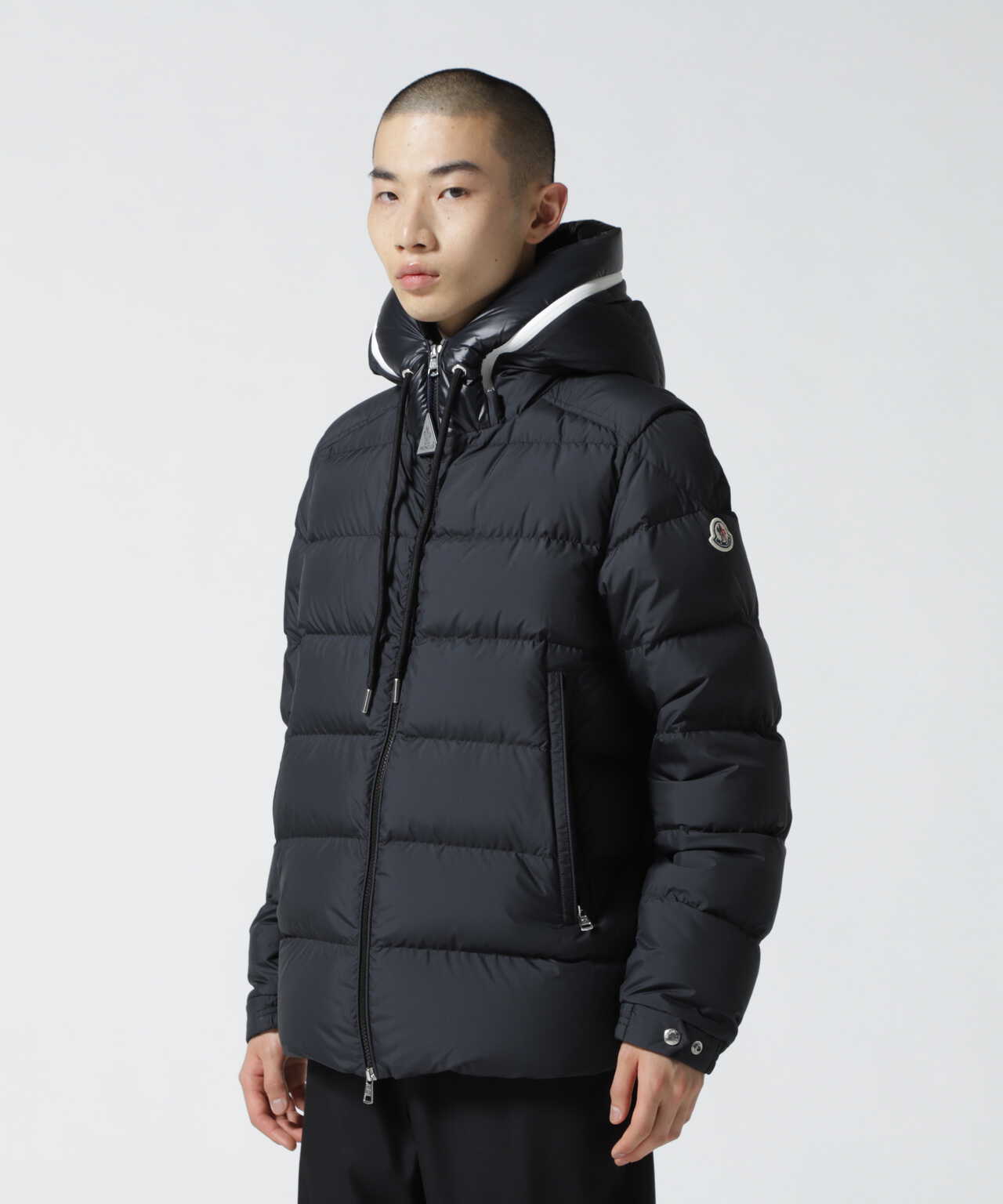 MONCLER モンクレール ダウンジャケット-