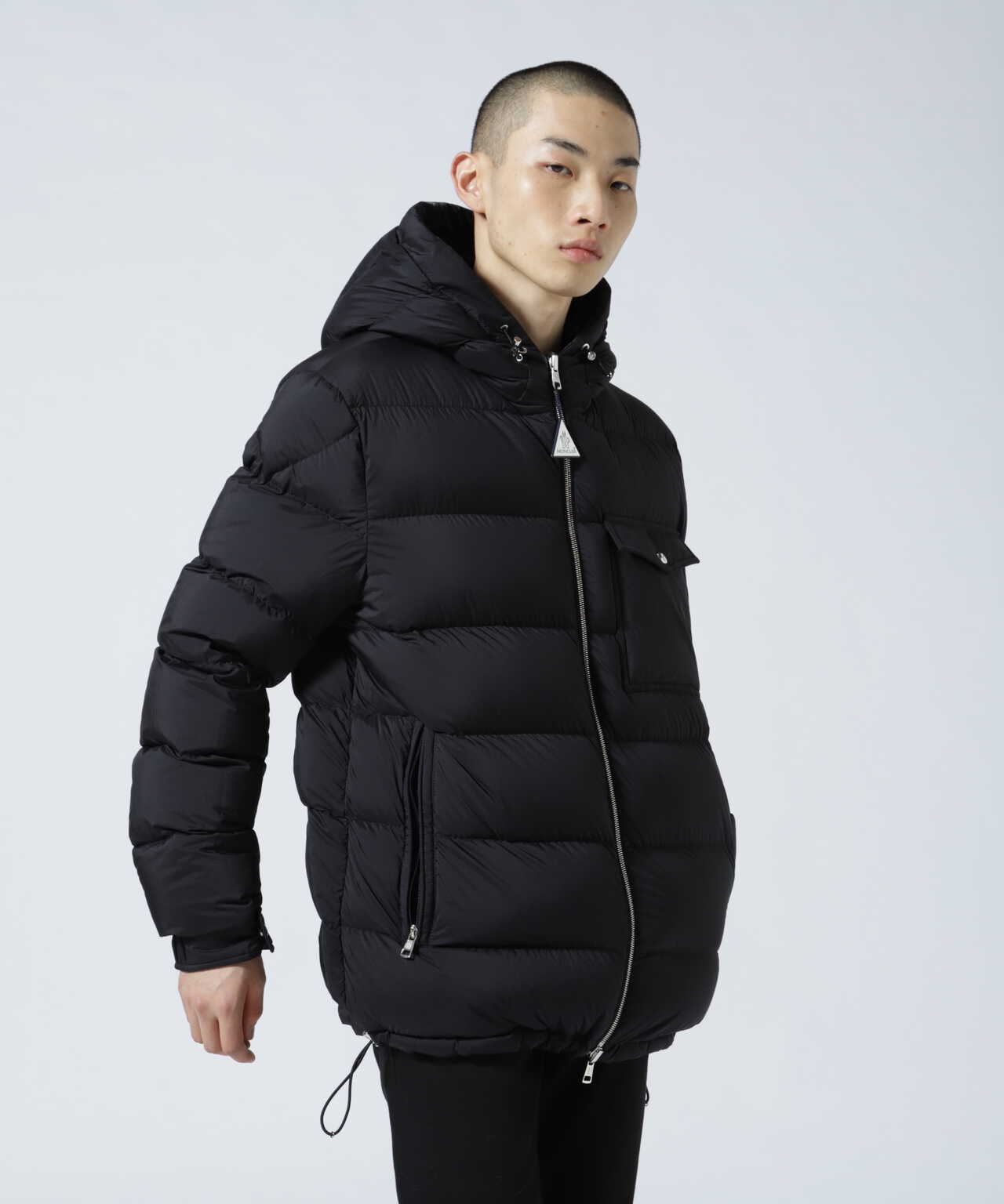 モンクレール MONCLER ダウンジャケット