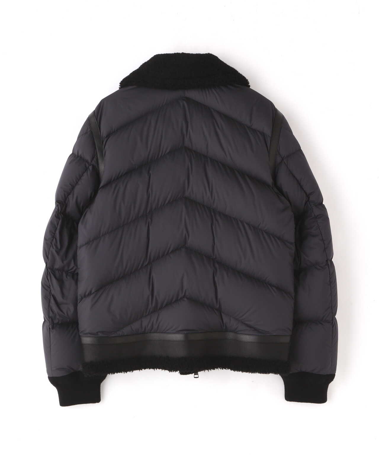 モンクレール MONCLER ダウンジャケット