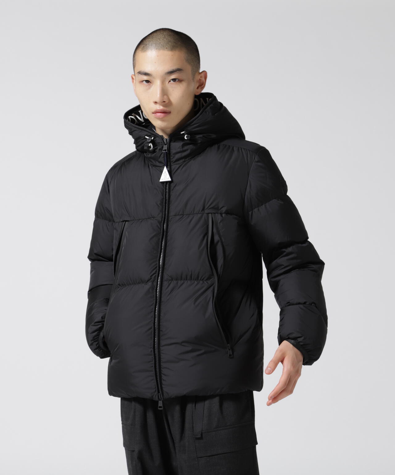 Moncler/モンクレール/MONTCLA JACKET/モンクラー ダウンジャケット 