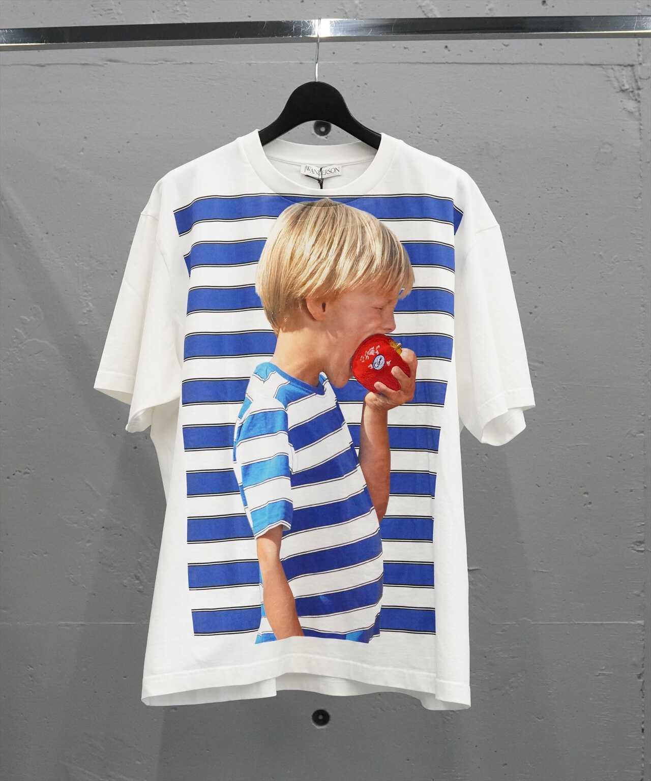 JW ANDERSON BOY WITH APPLE OVERSIZED TEE