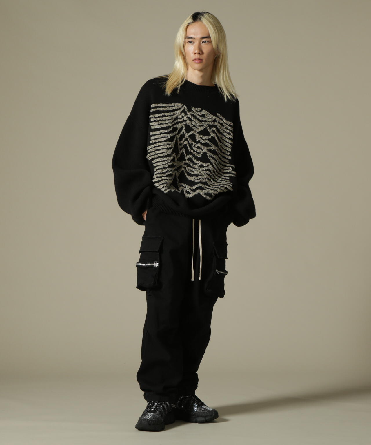 公式ショップ】 団子さま限定sagenationpleats 23aw サイズM trouser 