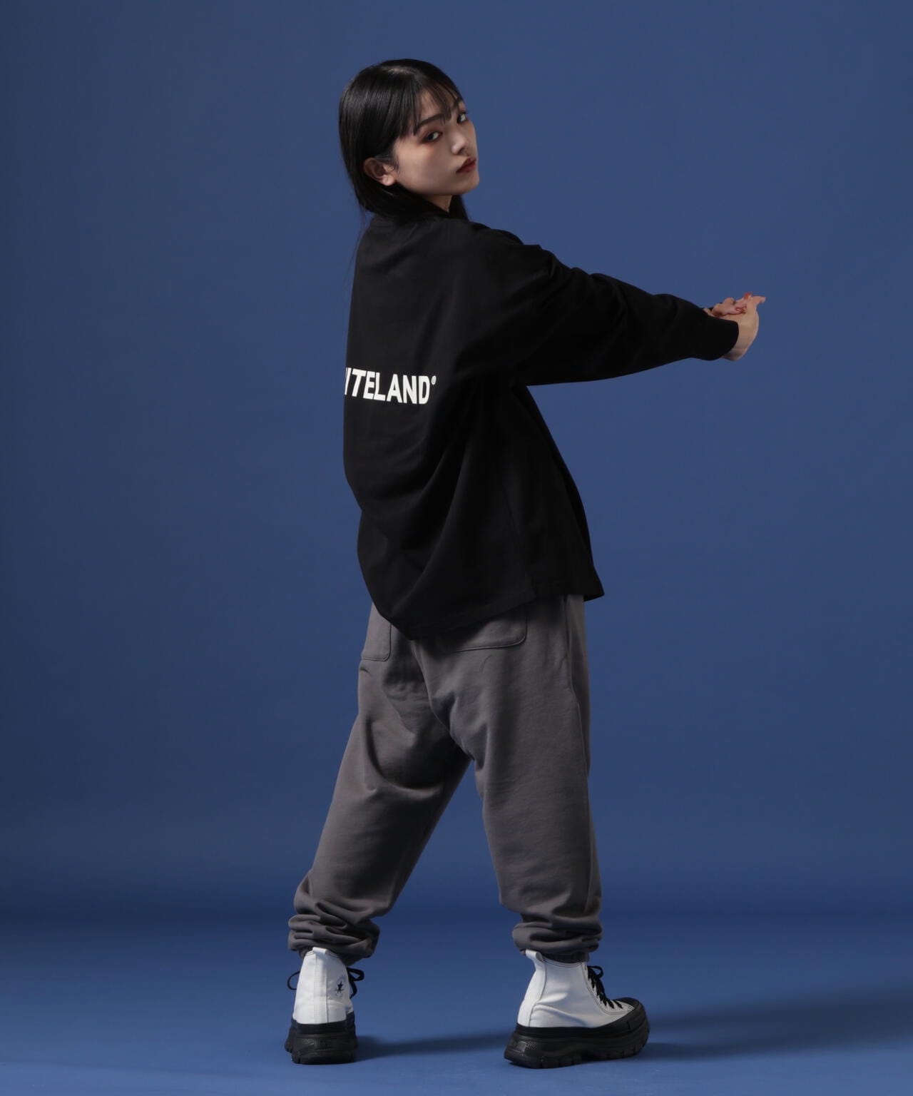 【WEB&DEPOT限定】WHITELAND/ホワイトランド/LOGO LST/ロゴロングスリーブT