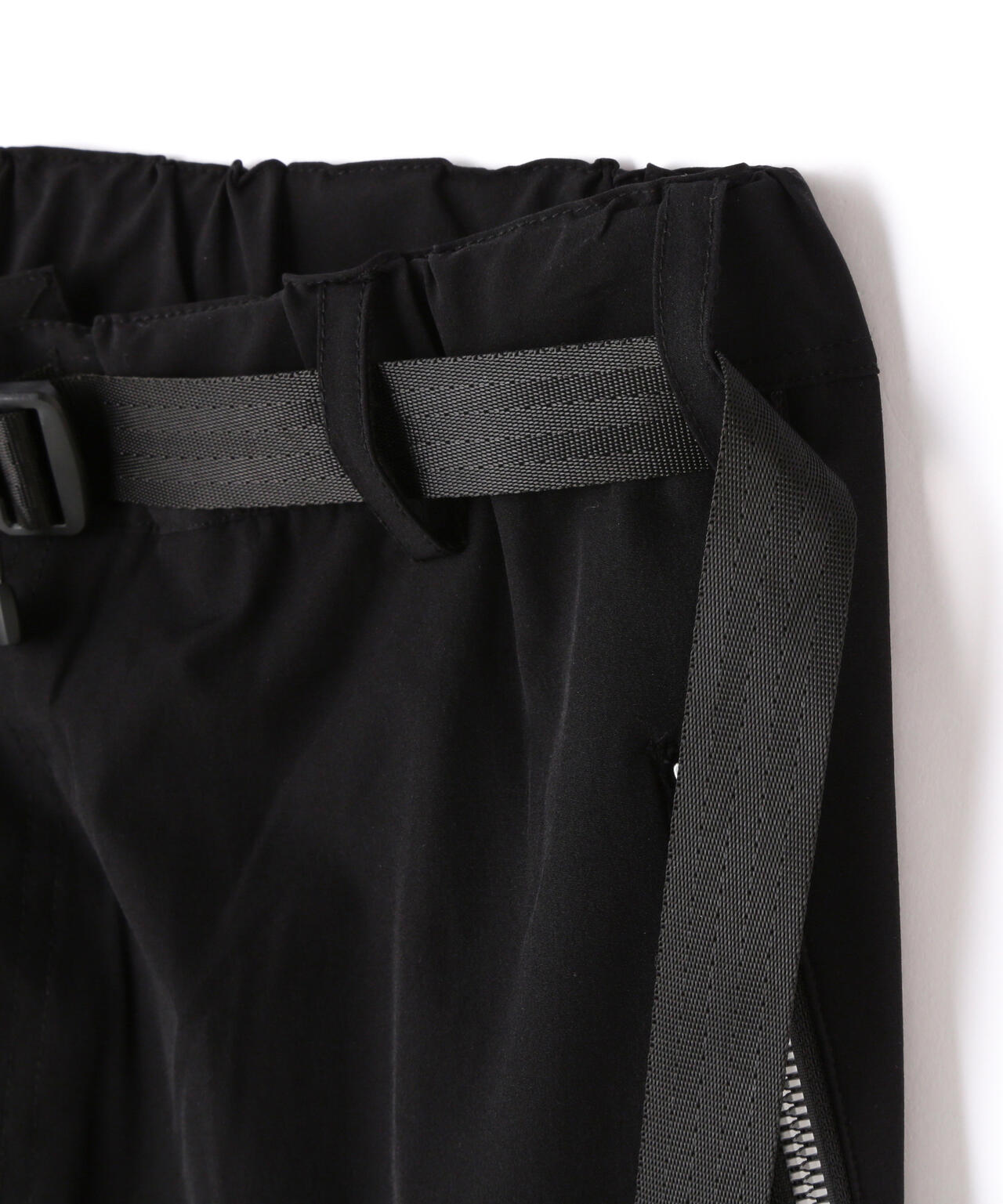 DankeSchon/ダンケシェーン/PREMIUM撥水SN BACK ZIP PANTS