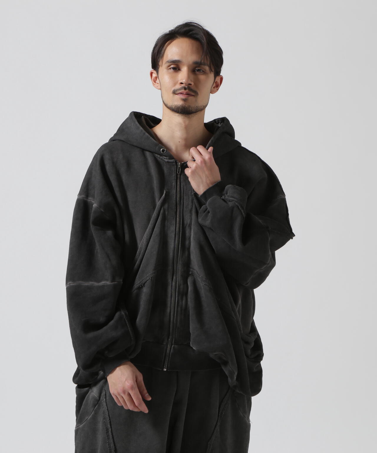 WHITELAND/ホワイトランド/ZIP UP CARGO HOODIE/ジップパーカー