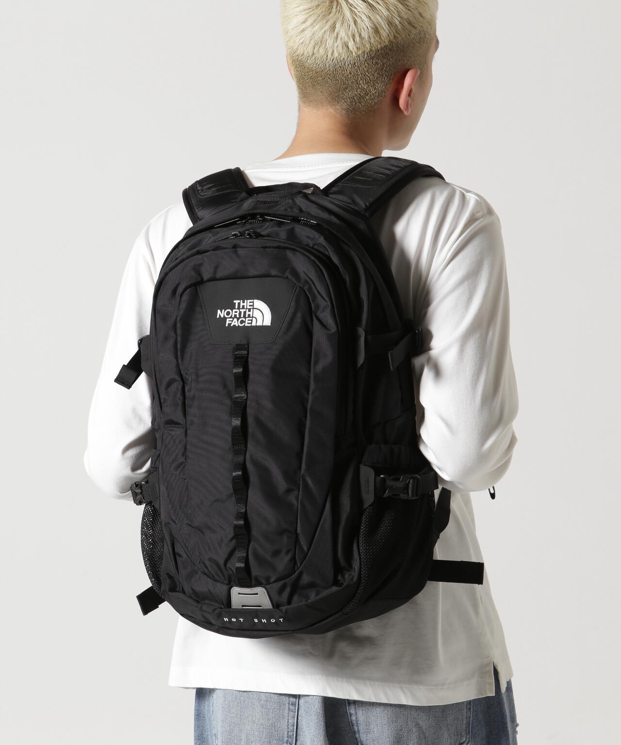 【新品人気SALE】美品THE NORTH FACE　HOT SHOT 軽量 大容量 バッグ