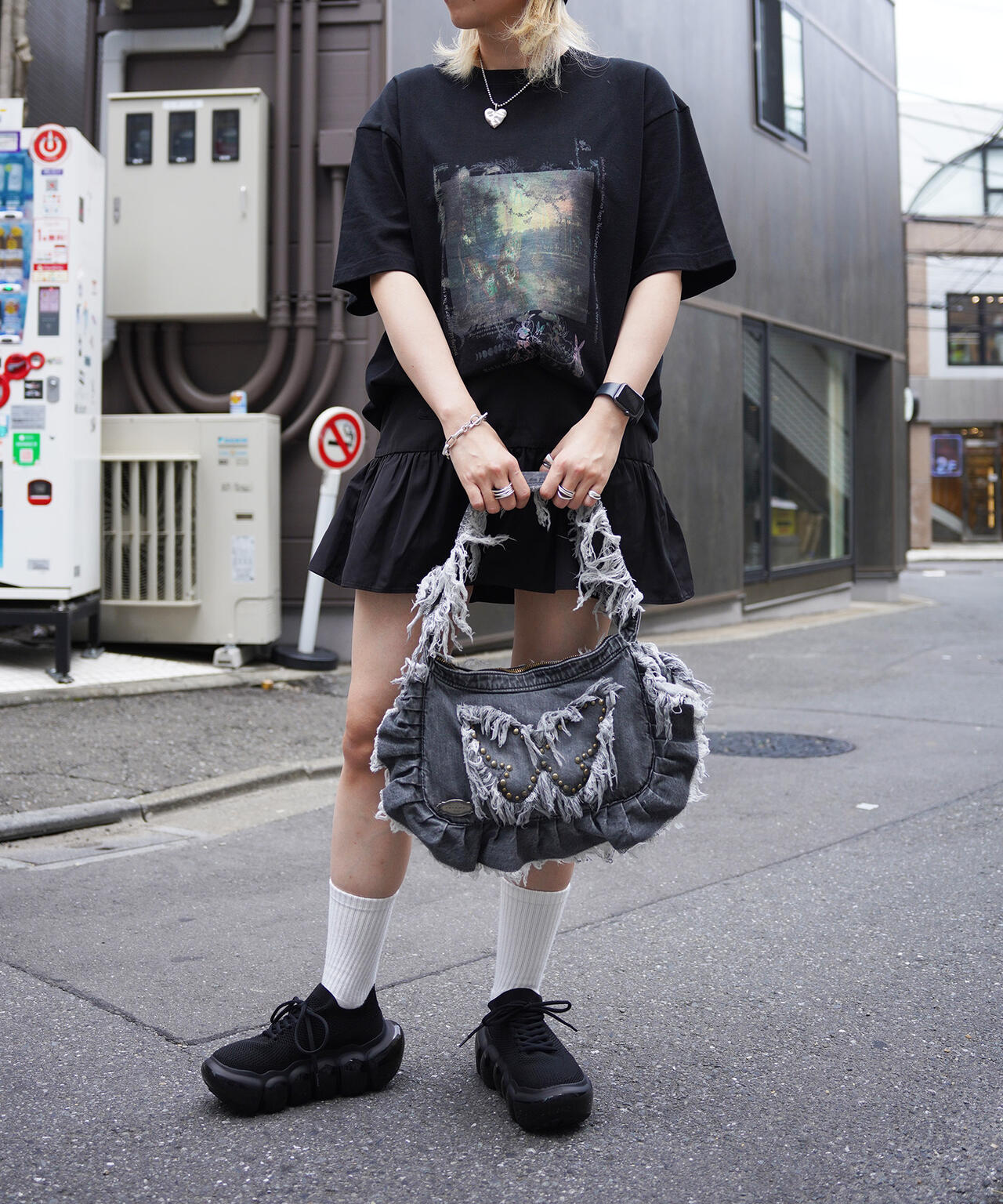 rurumu:/ルルムウ/【LHP Exclusive】butterfly "black" denim fringe bag