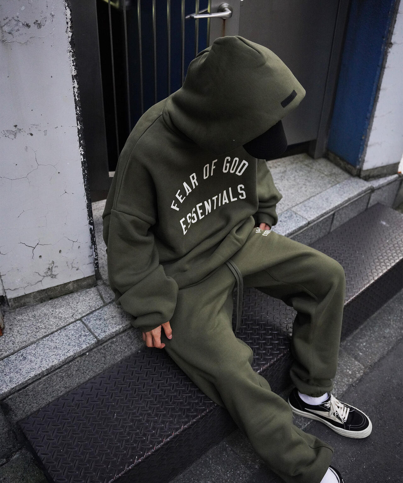 Fear of God ESSENTIALS/FOG エッセンシャルズ/FLEECE ESSENTIAL SWEAT PANT | LHP (  エルエイチピー ) | US ONLINE STORE（US オンラインストア）