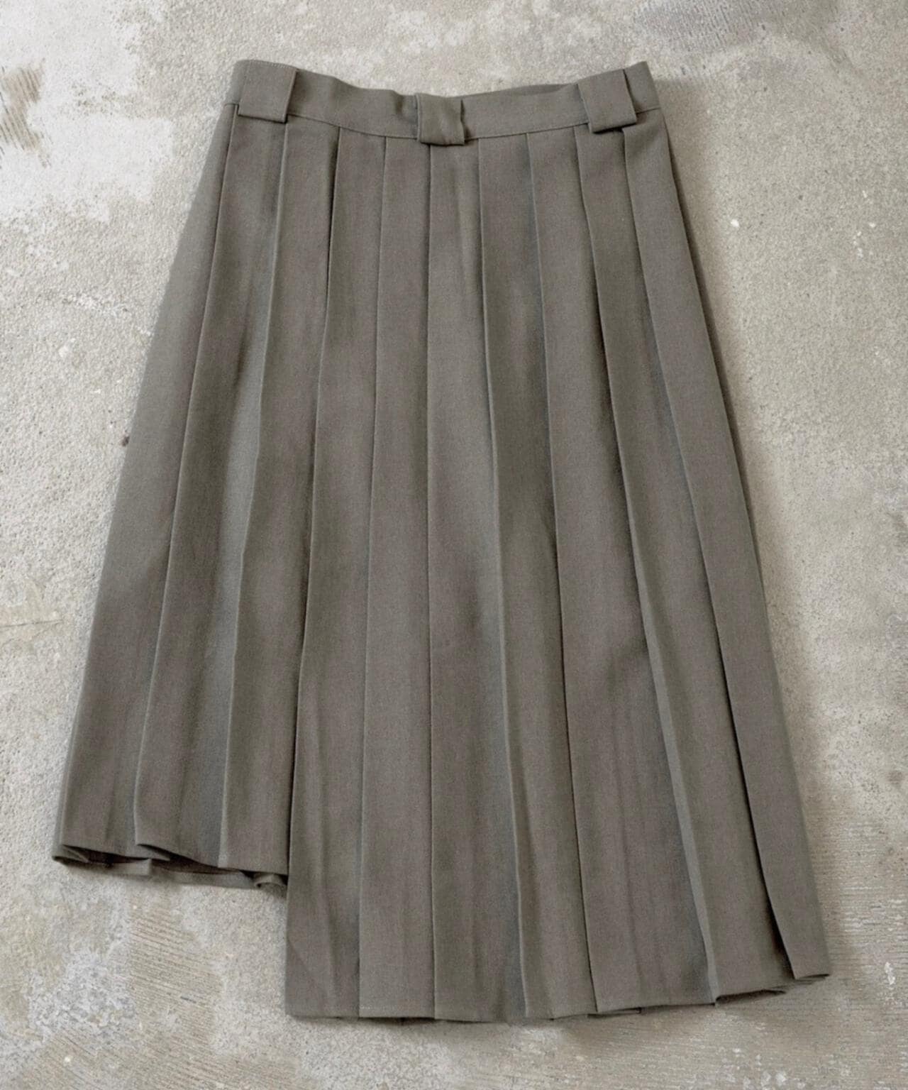 yipyip/イップイップ/PLEATS SKIRT