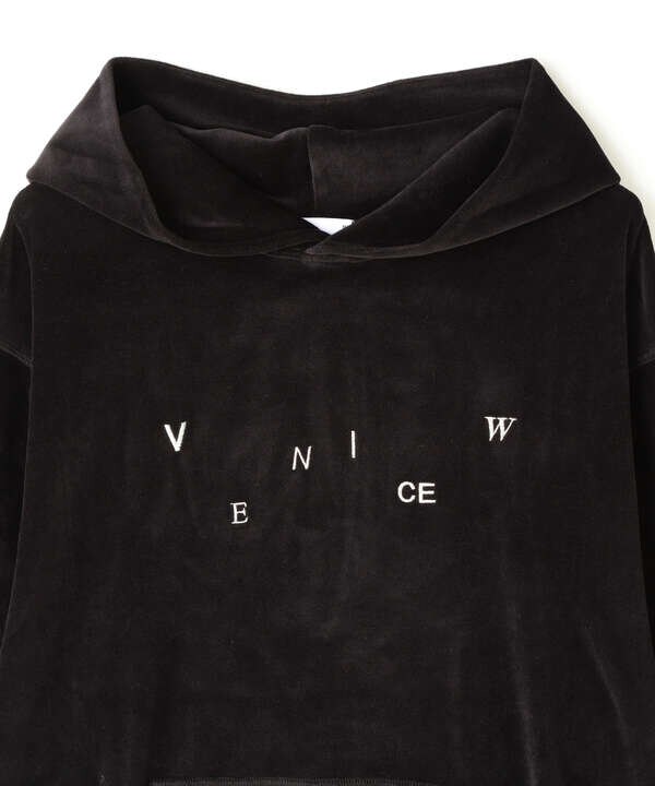 Ｖｅｌｏｕｒ　Ｌｉｖｉｎｇ　Ｈｏｏｄｉｅ