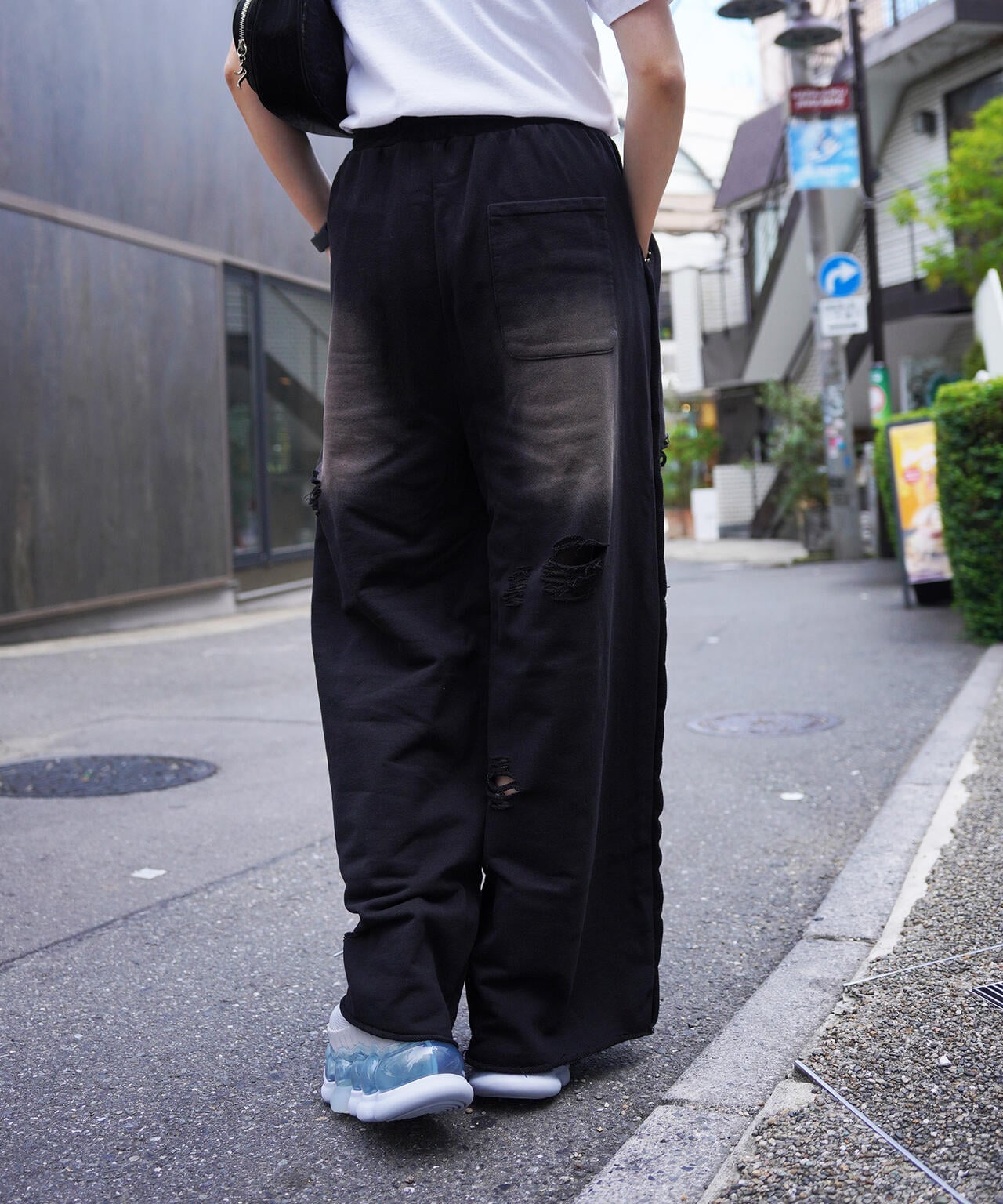 【WEB&DEPOT限定】DankeSchon/DAMEGE SWEAT WIDE PANTS