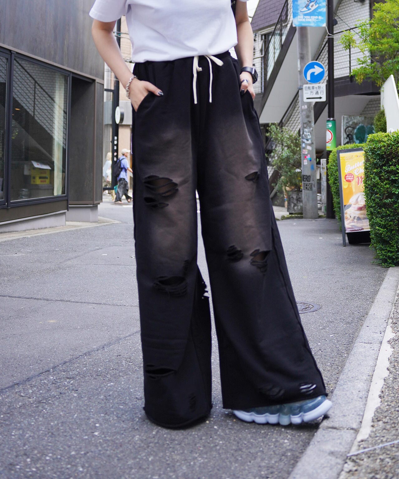 【WEB&DEPOT限定】DankeSchon/DAMEGE SWEAT WIDE PANTS