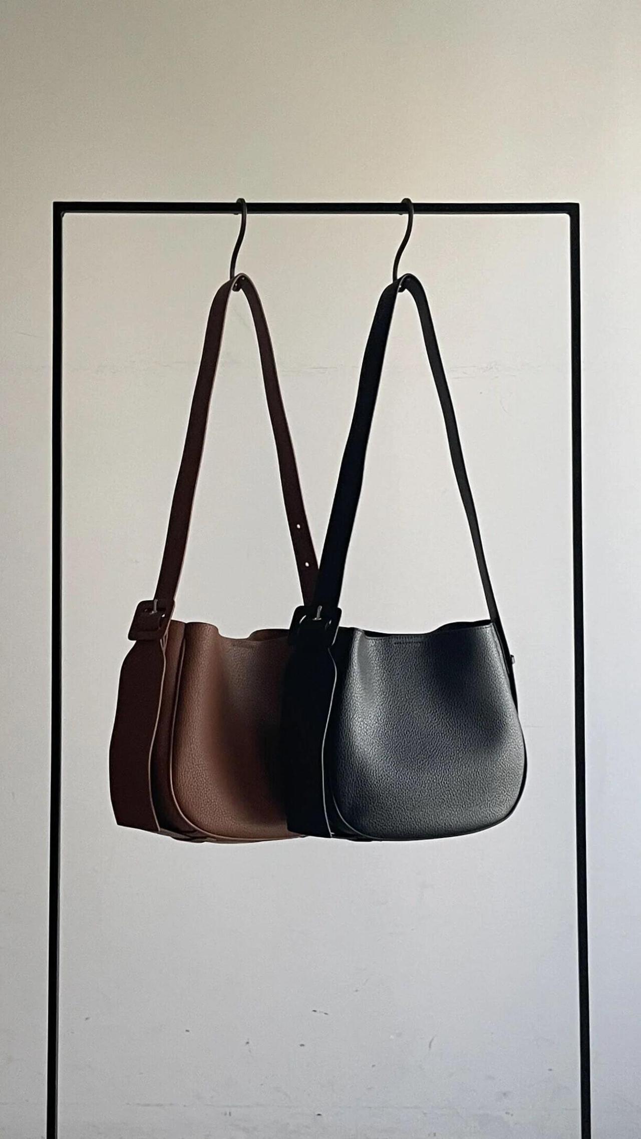 JISTORY/ジストリー/ROUND LEATHER SHOULDER BAG | LHP  