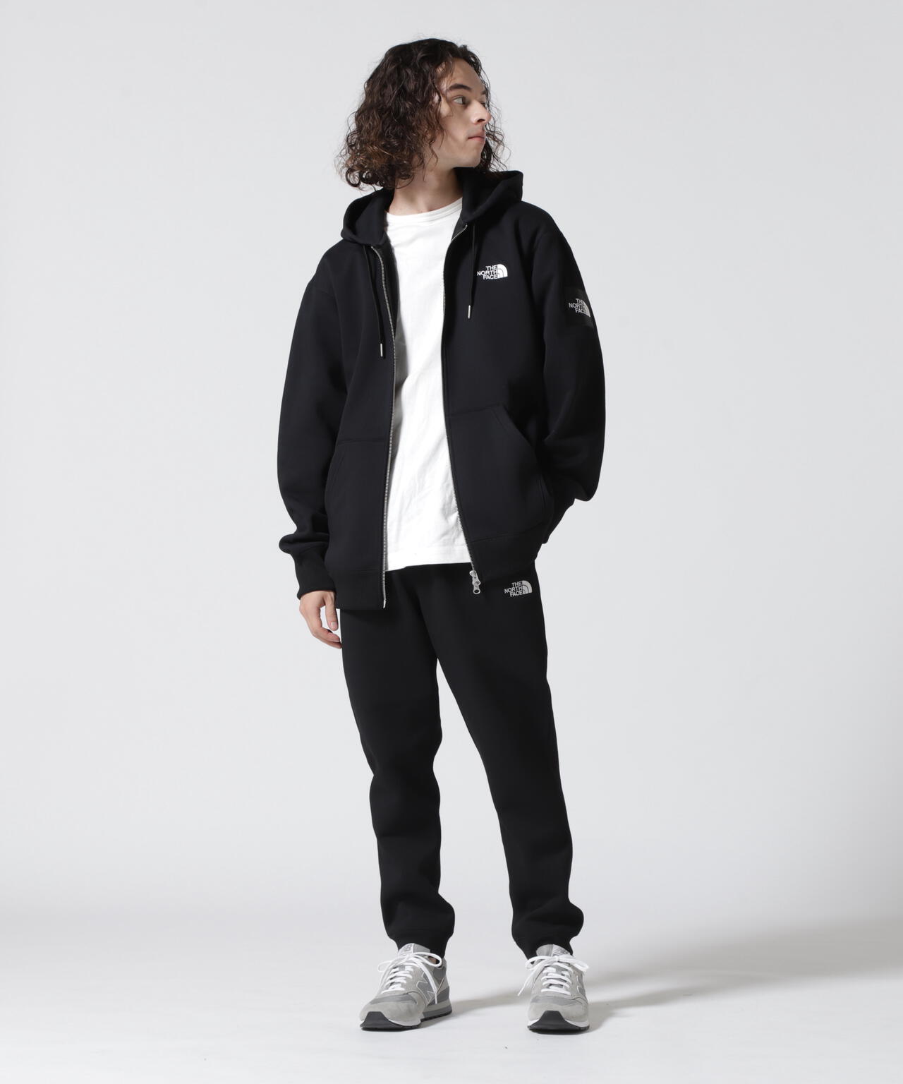 THE NORTH FACE SQUARE LOGO FULL ZIP / ザ・ノース・フェイス