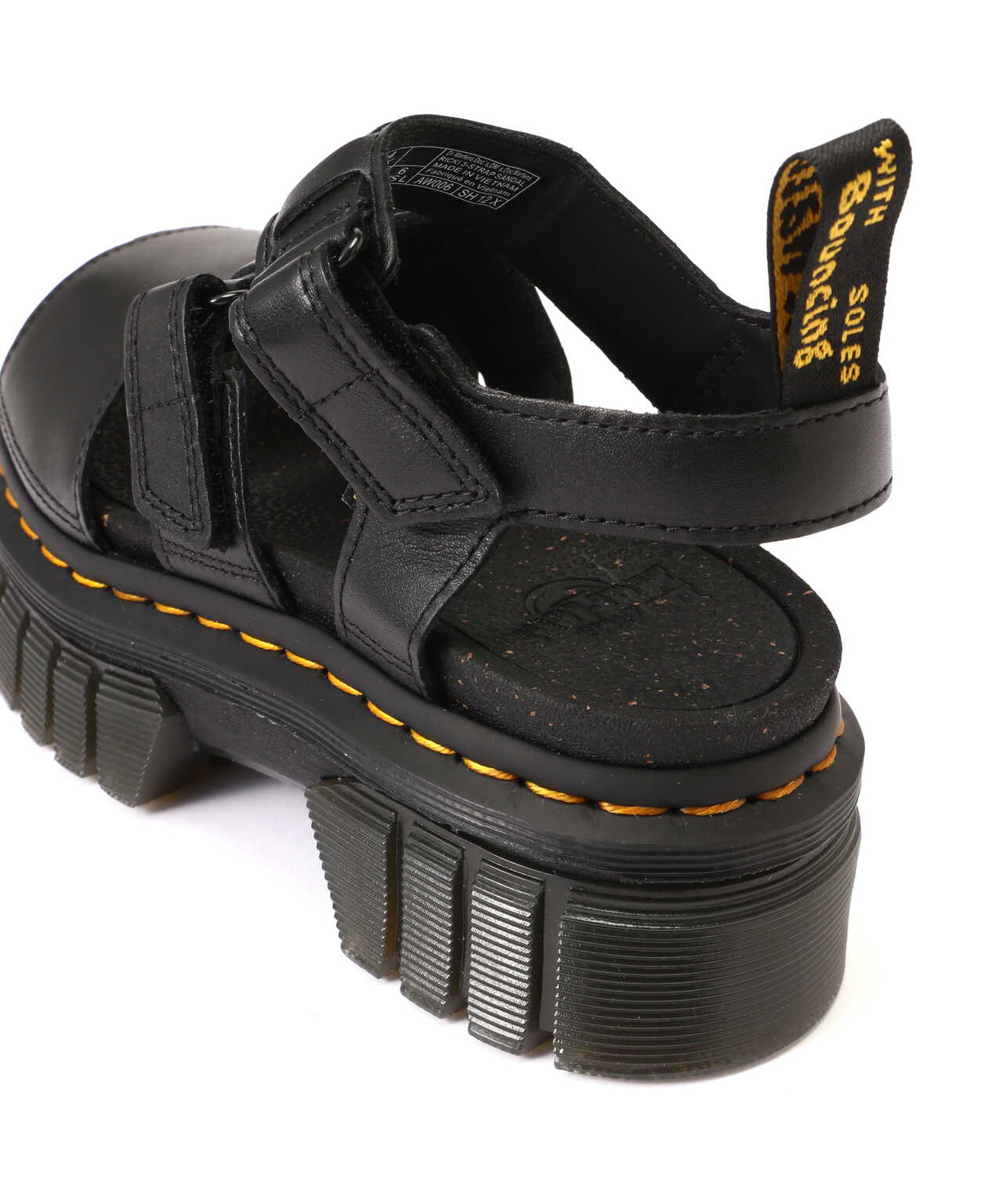 大きい割引 ドクターマーチン dr.martens RICKI 3 STRAP サンダル