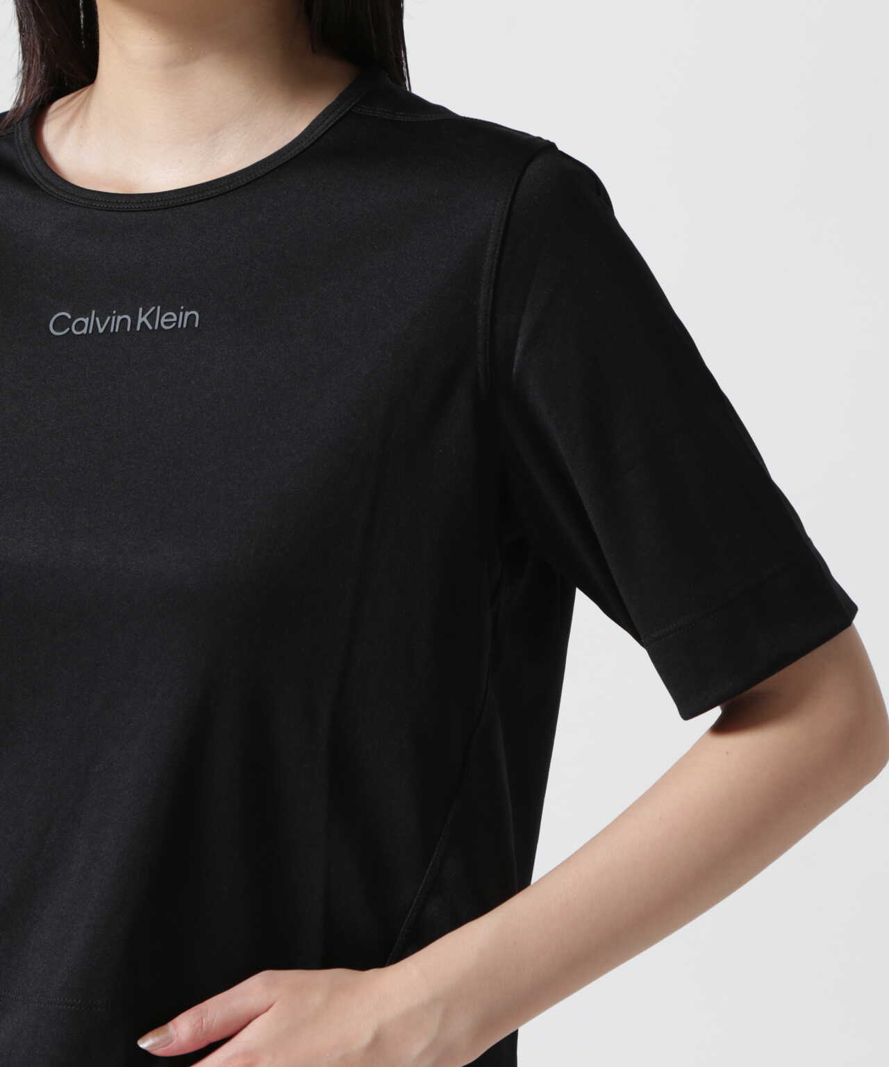 Calvin Klein （カルバンクライン）フロント ロゴプリント 5分袖